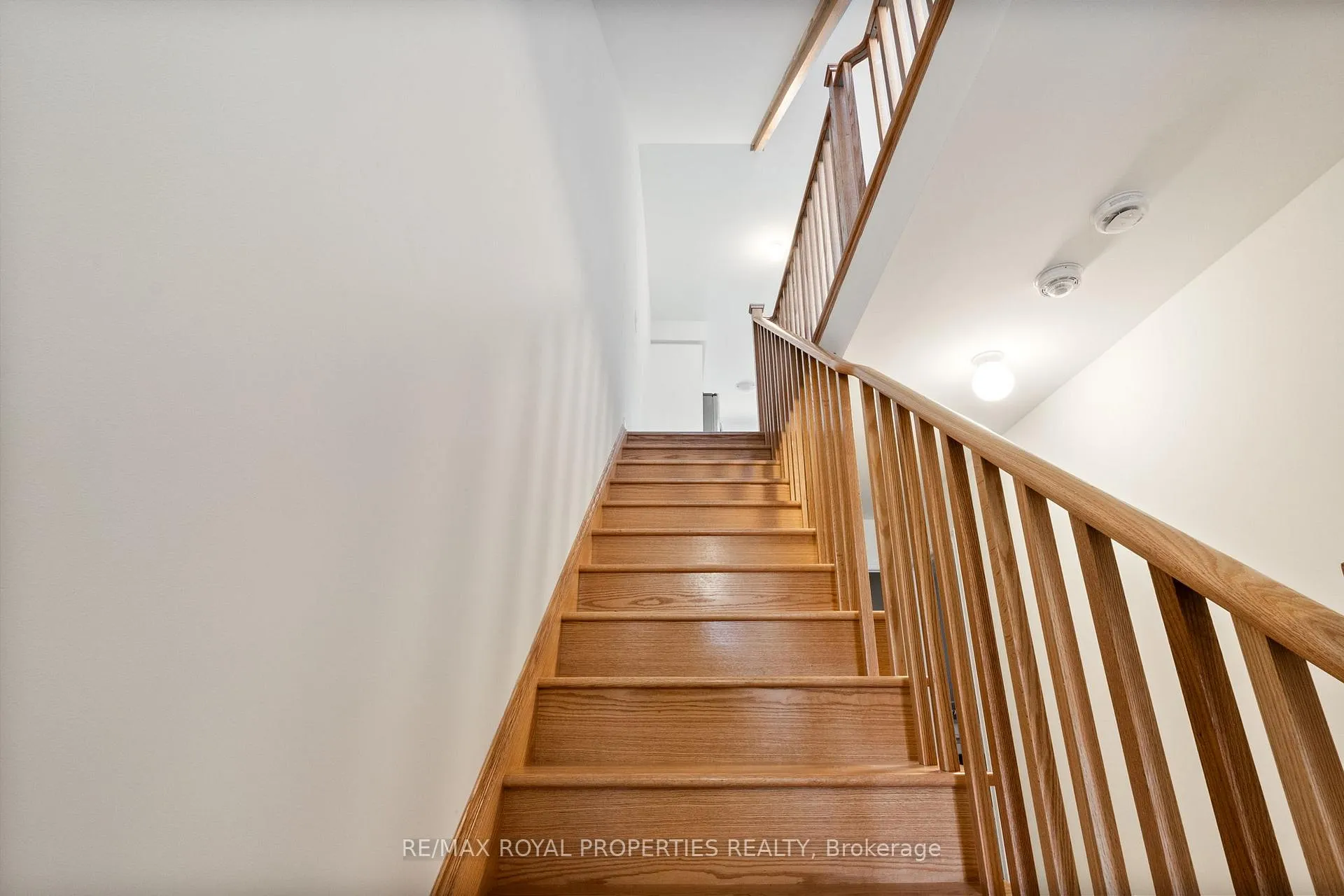 Photo 11 of 2849 Whites Road, Pickering, Rural Pickering — HOMEH