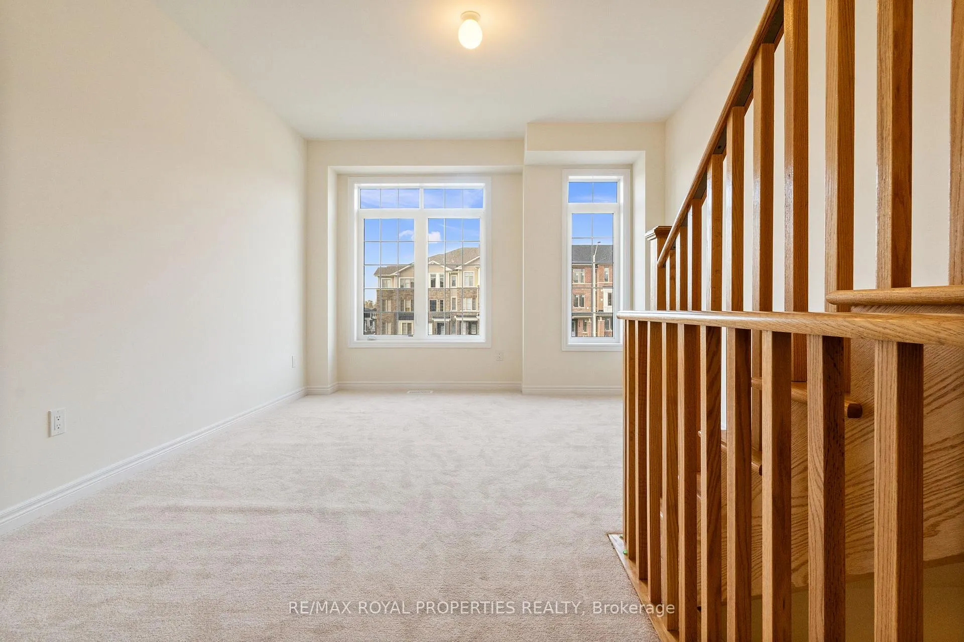 Photo 17 of 2849 Whites Road, Pickering, Rural Pickering — HOMEH