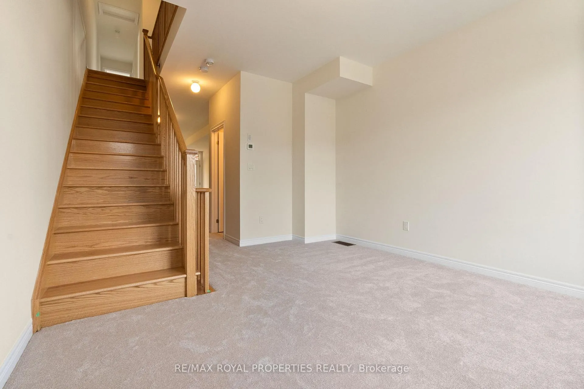 Photo 19 of 2849 Whites Road, Pickering, Rural Pickering — HOMEH