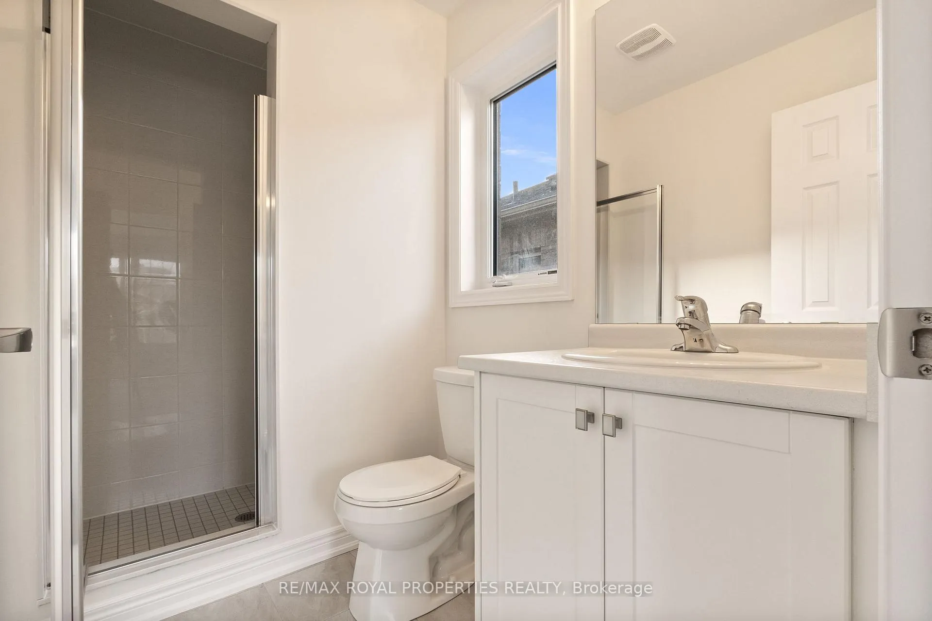 Photo 29 of 2849 Whites Road, Pickering, Rural Pickering — HOMEH