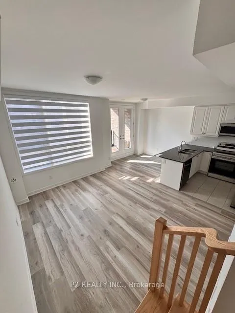 Photo 9 of 47 Spry Lane, Barrie, Innis-Shore — HOMEH