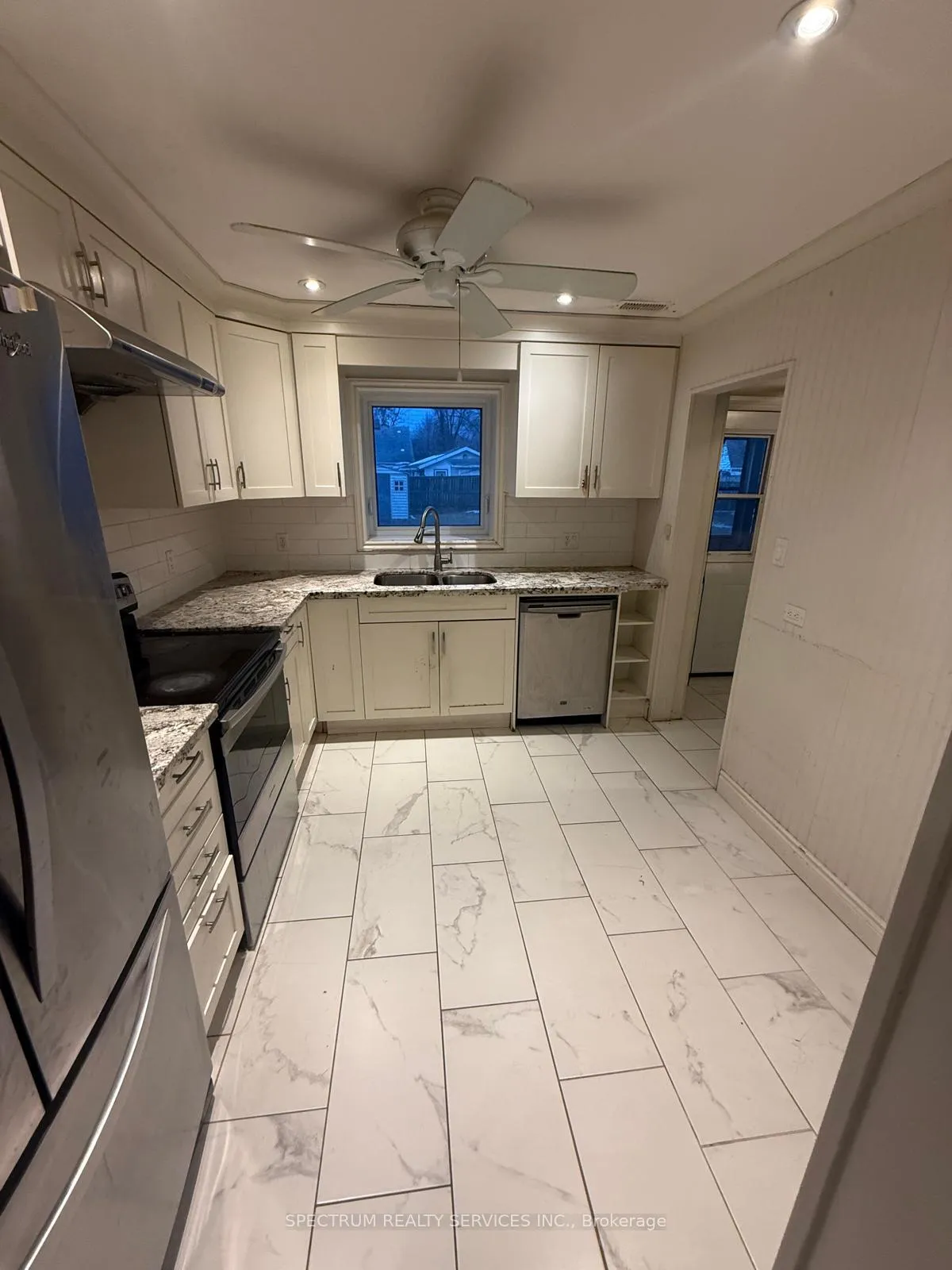 Photo 4 of 2052 Churchill Ave, Burlington, Freeman — HOMEH