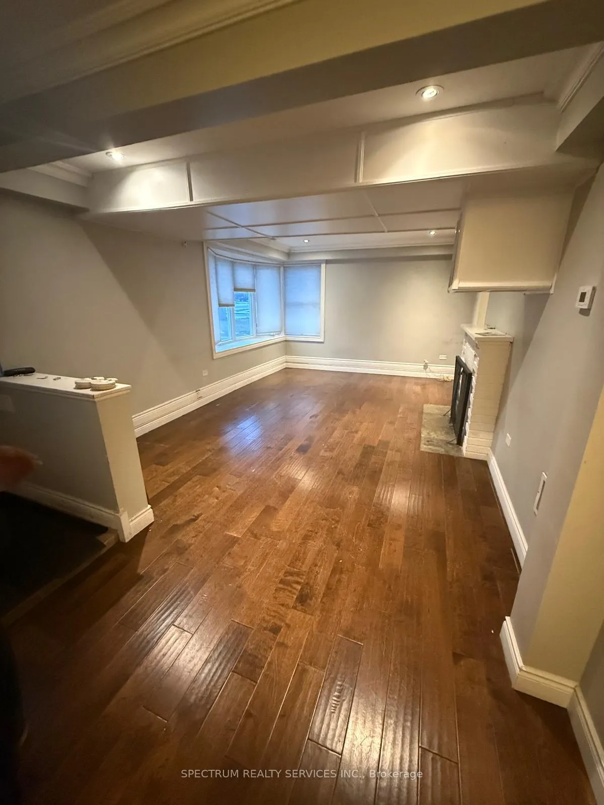 Photo 6 of 2052 Churchill Ave, Burlington, Freeman — HOMEH