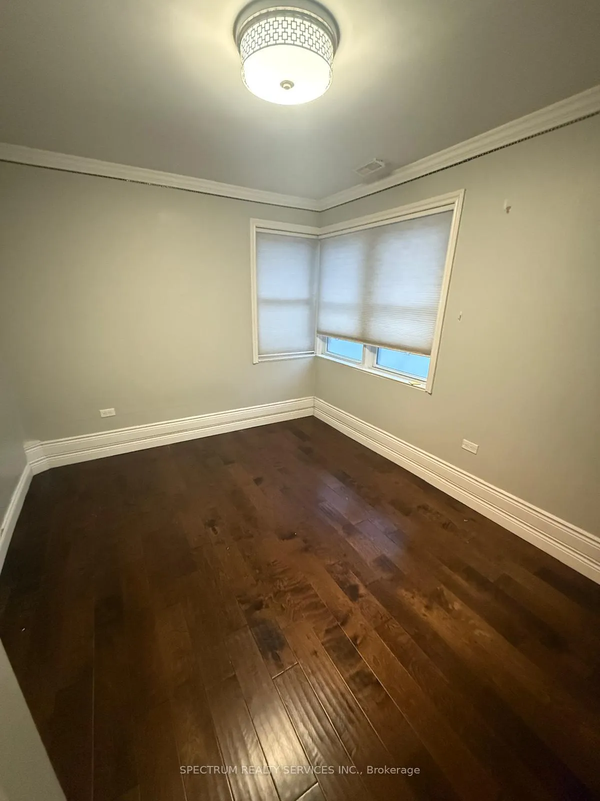Photo 10 of 2052 Churchill Ave, Burlington, Freeman — HOMEH