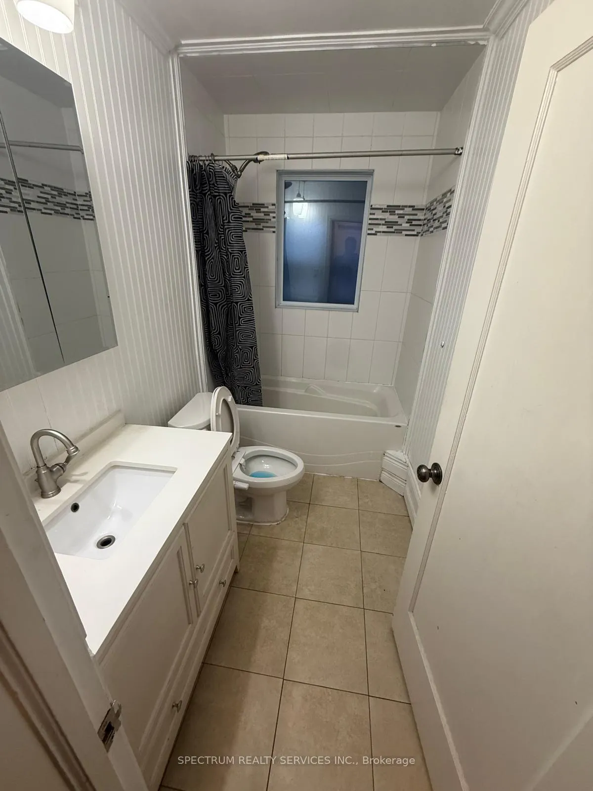 Photo 14 of 2052 Churchill Ave, Burlington, Freeman — HOMEH