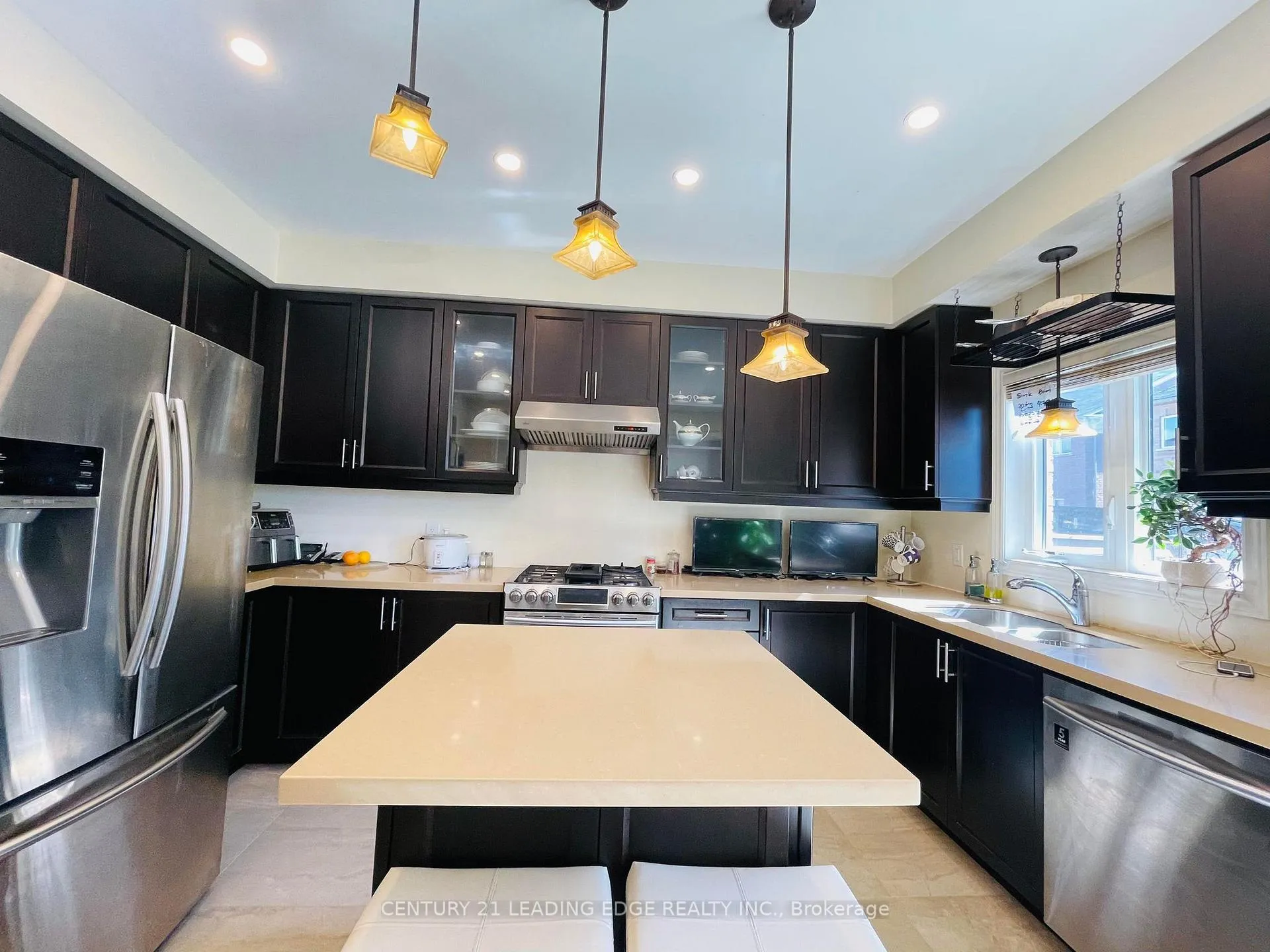 Photo 9 of Unit Upper, 40 Maple Trail Road, Caledon, Rural Caledon — HOMEH