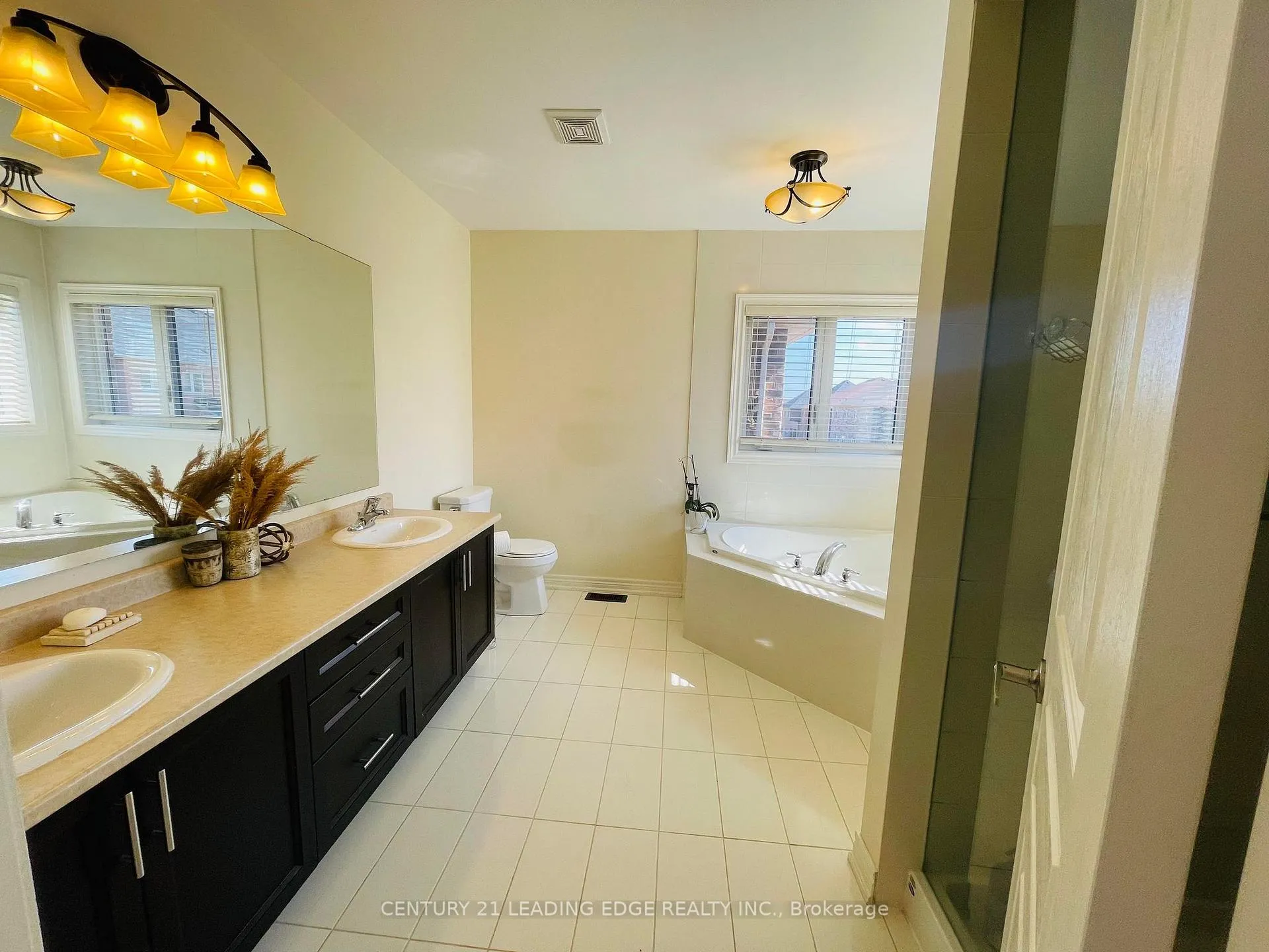 Photo 16 of Unit Upper, 40 Maple Trail Road, Caledon, Rural Caledon — HOMEH