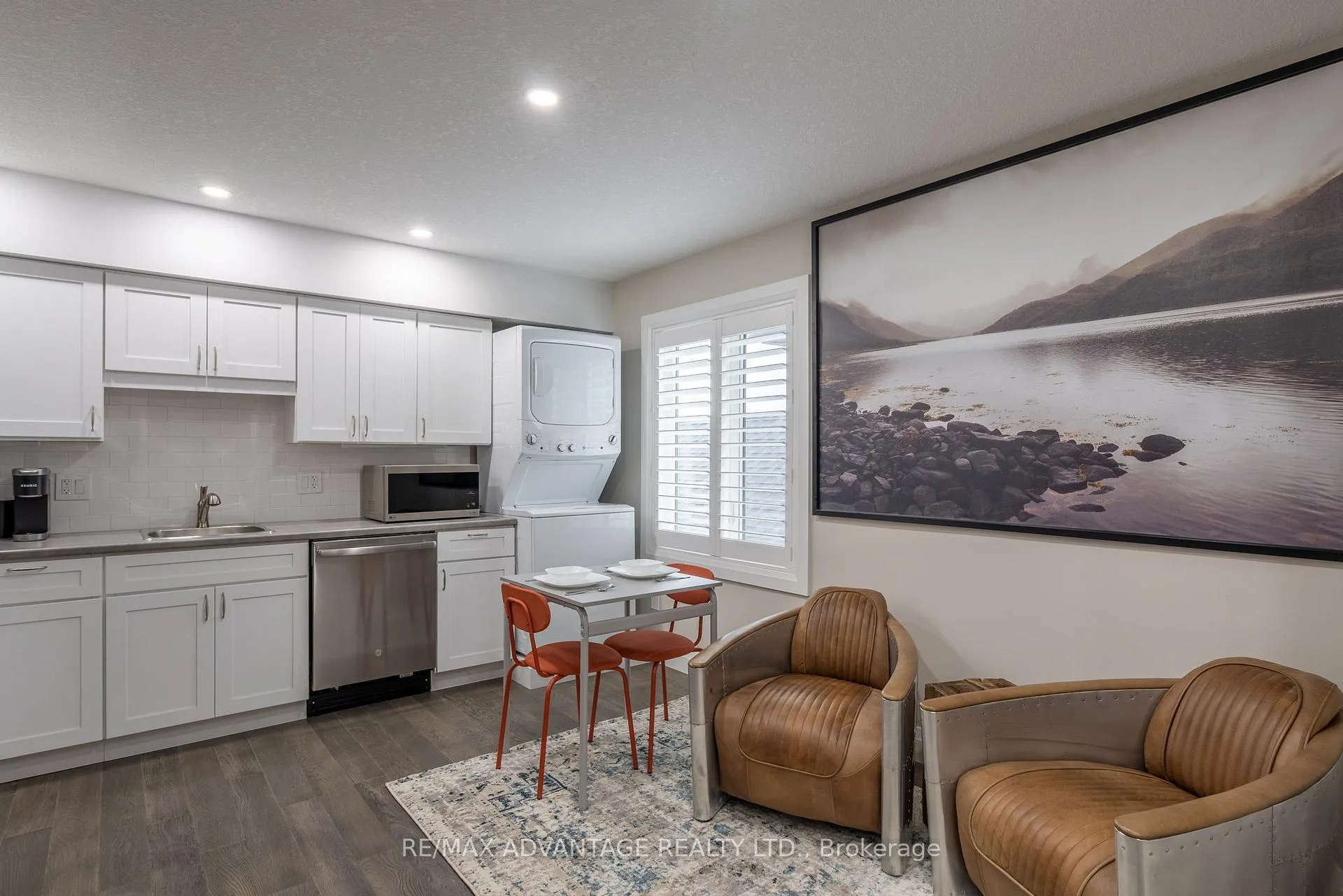 Photo 4 of Unit Upper, 30 Compass Trail, Central Elgin, Rural Central Elgin — HOMEH