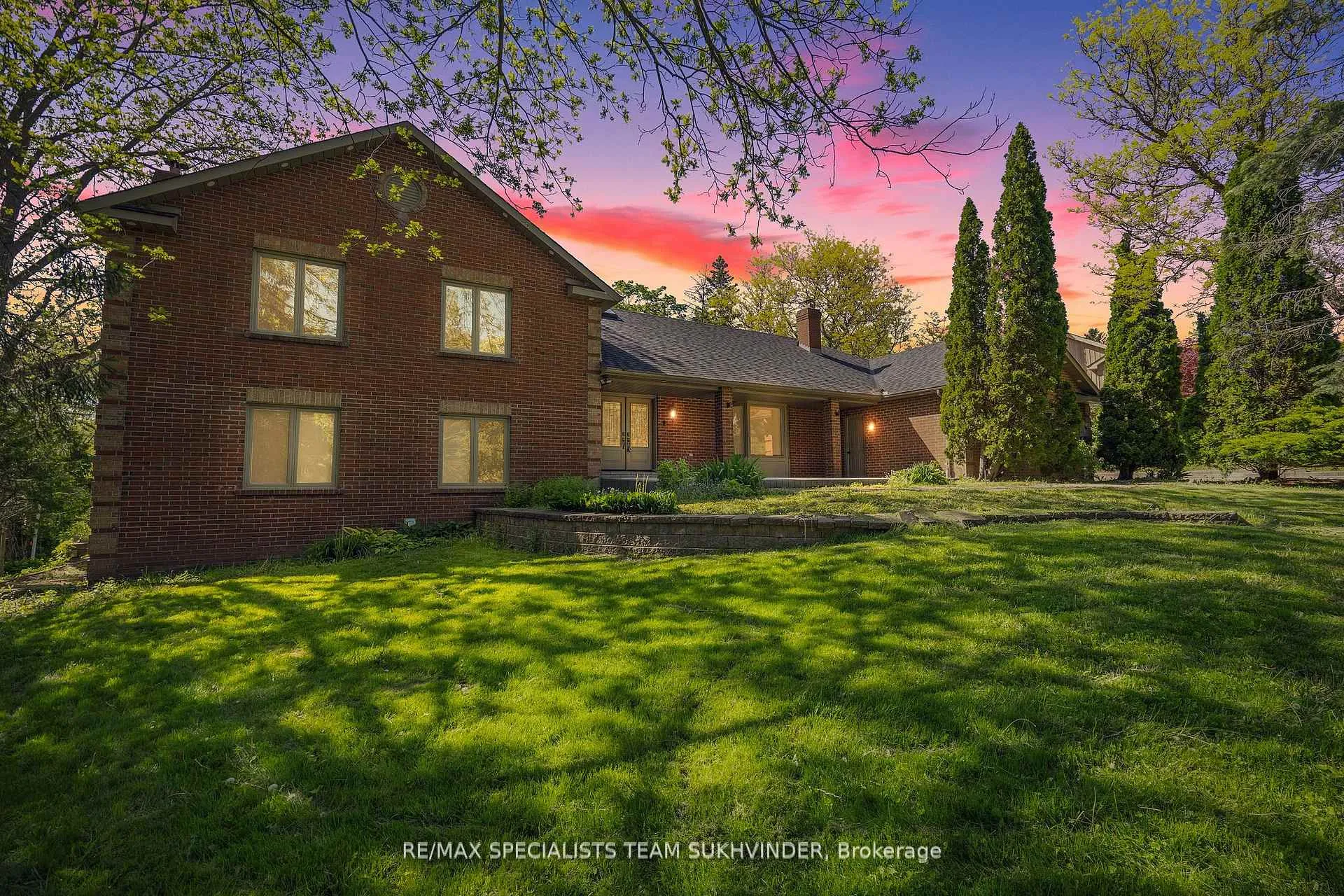 Photo 1 of 19 Rouge River Circle, Markham, Box Grove — HOMEH