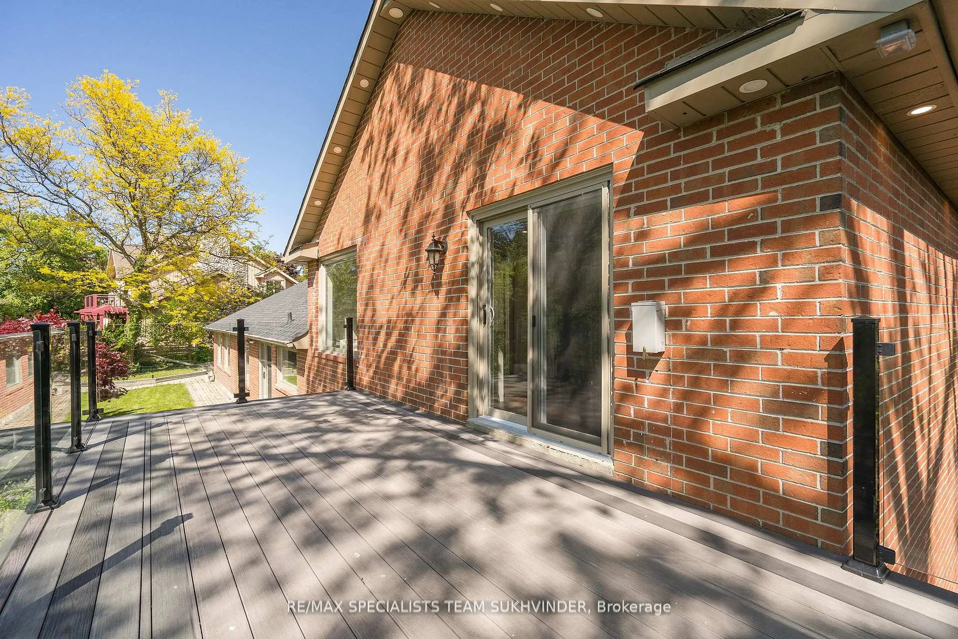 Photo 17 of 19 Rouge River Circle, Markham, Box Grove — HOMEH