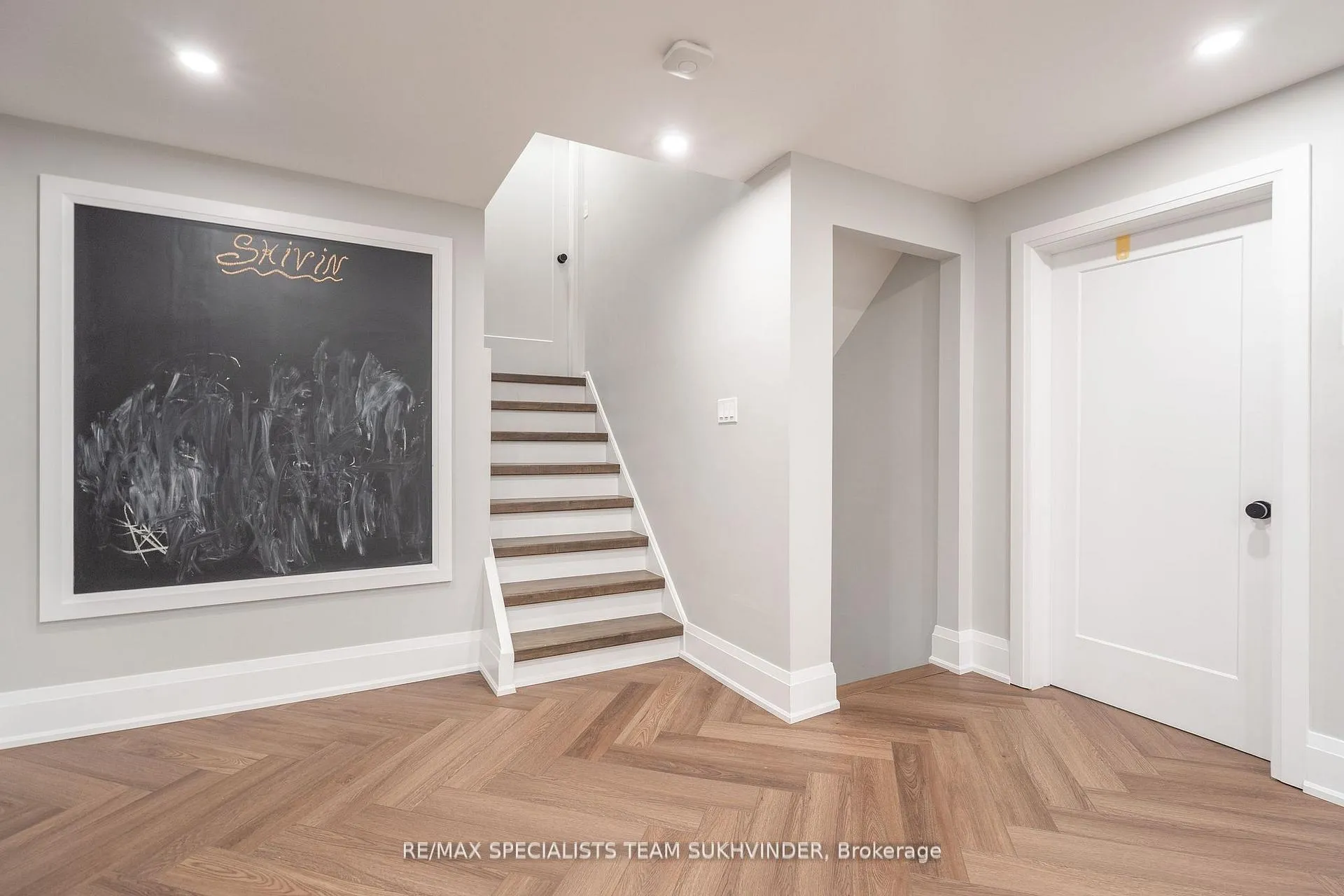 Photo 27 of 19 Rouge River Circle, Markham, Box Grove — HOMEH