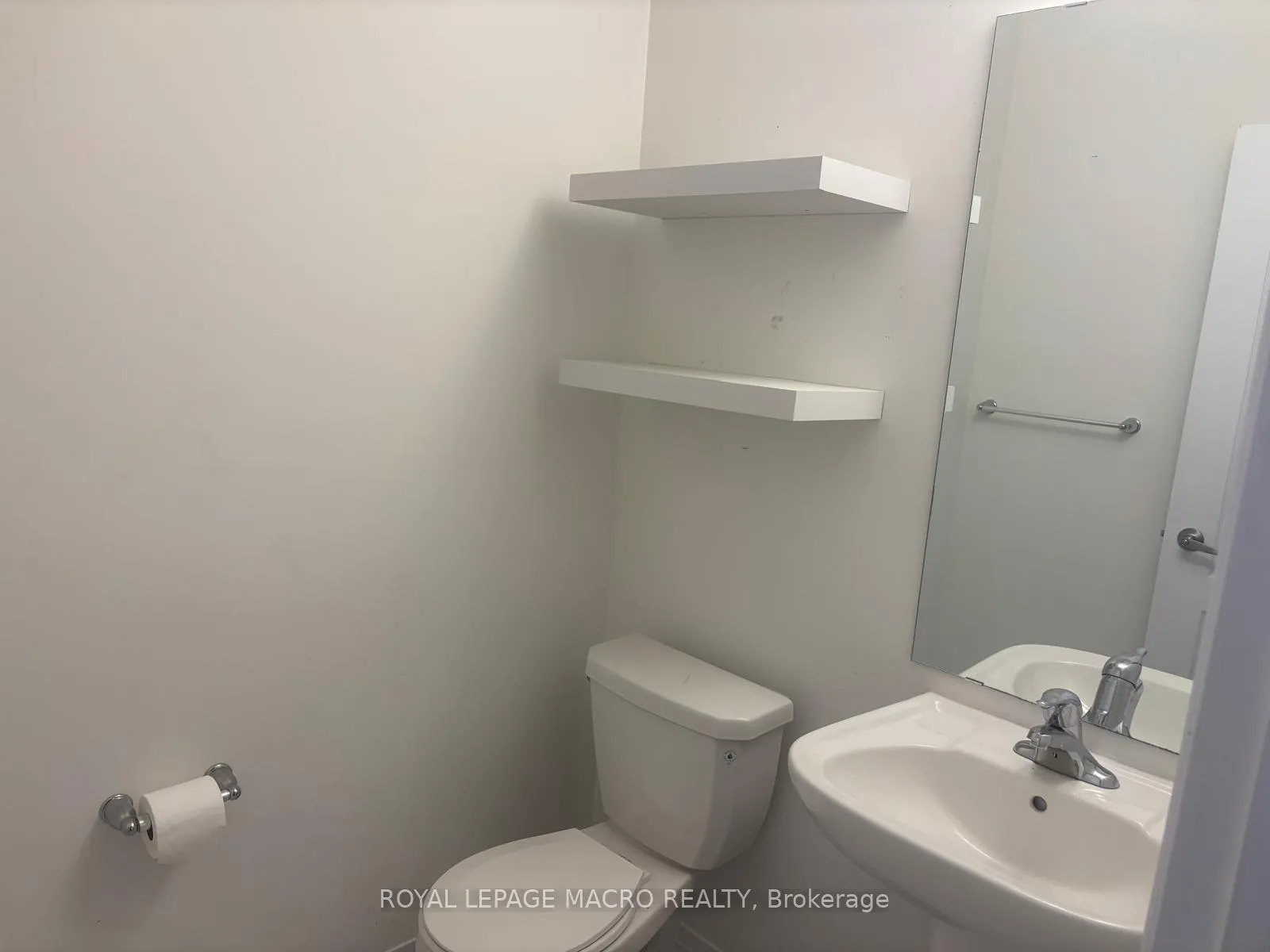 Photo 10 of 106 Selection Heights, Thorold, Allanburg/Thorold South — HOMEH
