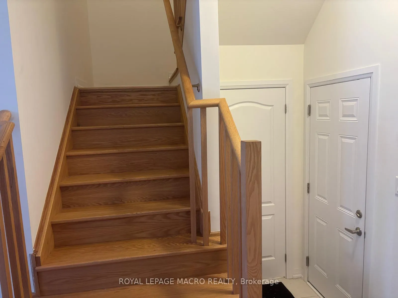 Photo 11 of 106 Selection Heights, Thorold, Allanburg/Thorold South — HOMEH