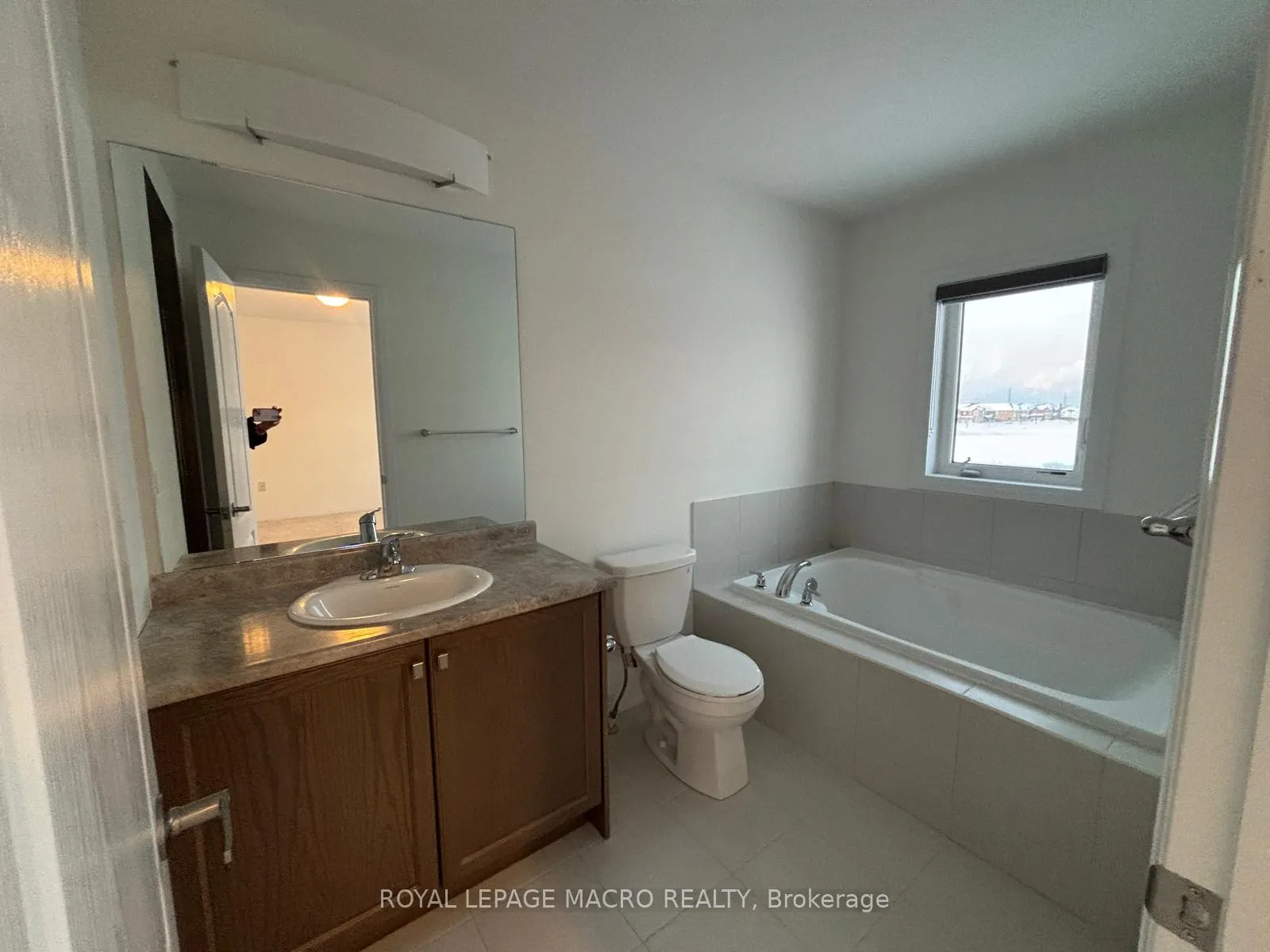 Photo 27 of 106 Selection Heights, Thorold, Allanburg/Thorold South — HOMEH