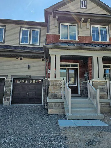 Photo 2 of 128 Greer Street, Barrie, Rural Barrie Southeast — HOMEH