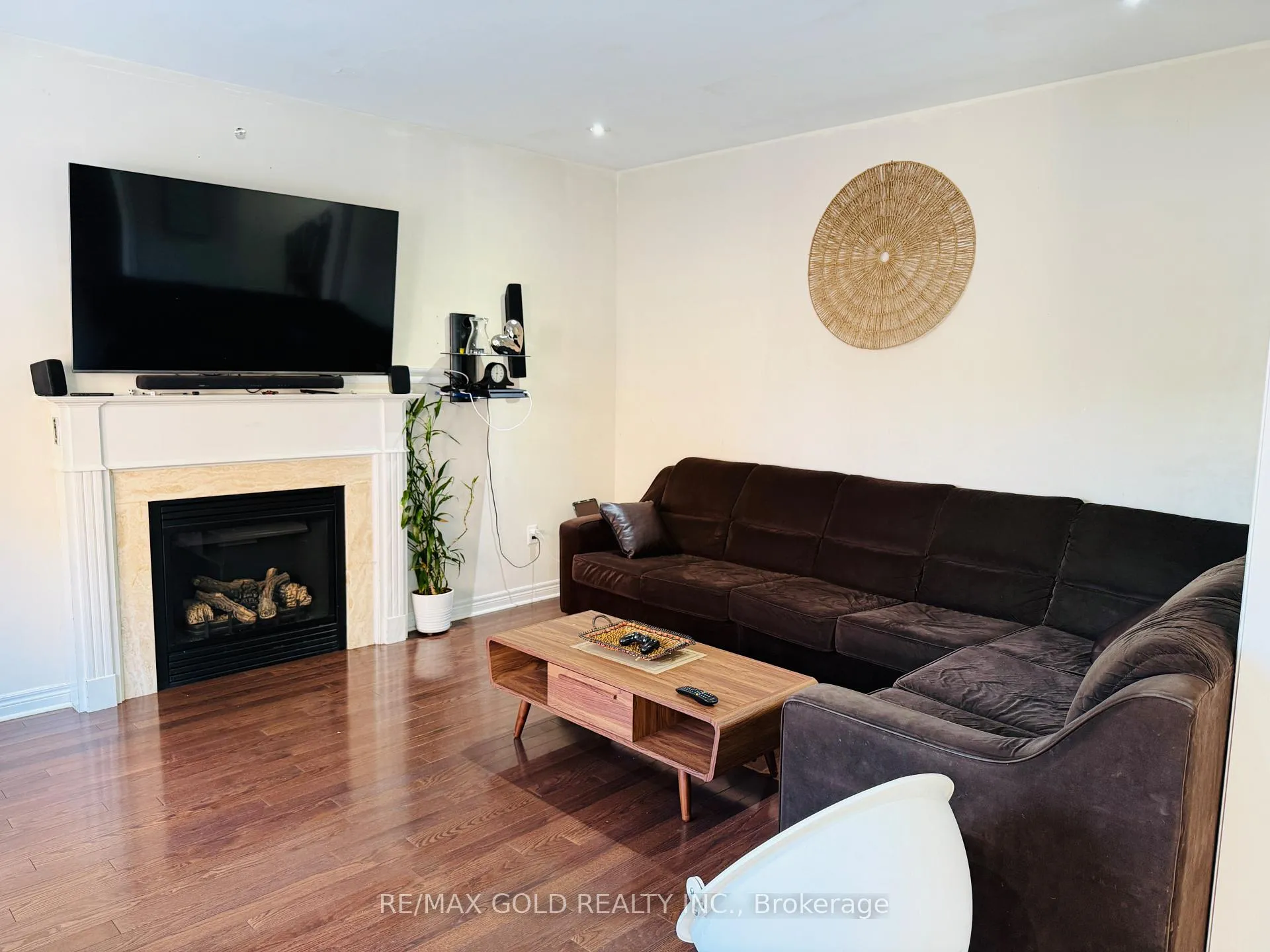 Photo 7 of 73 Waterville Way, Caledon, Rural Caledon — HOMEH
