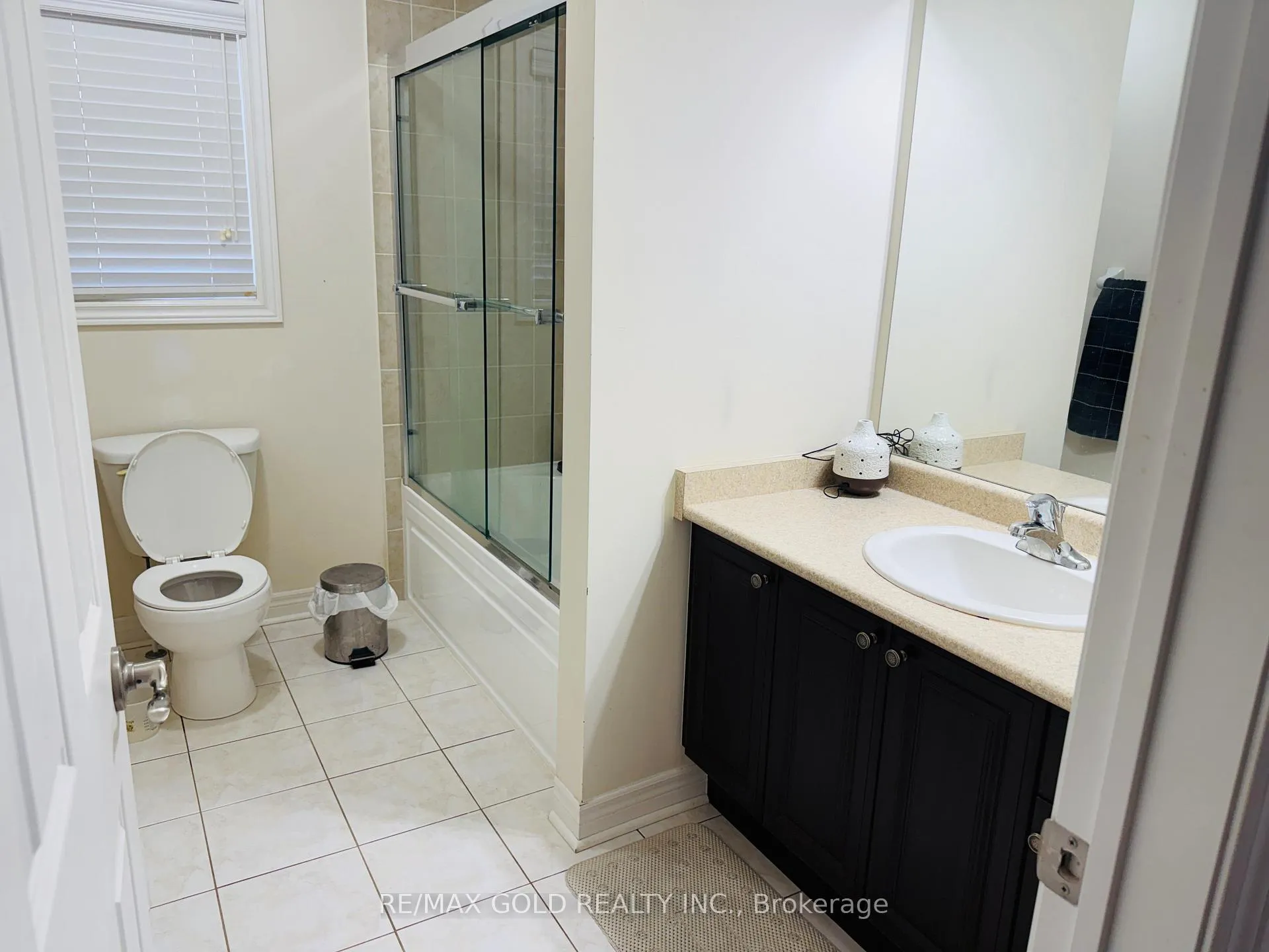 Photo 12 of 73 Waterville Way, Caledon, Rural Caledon — HOMEH