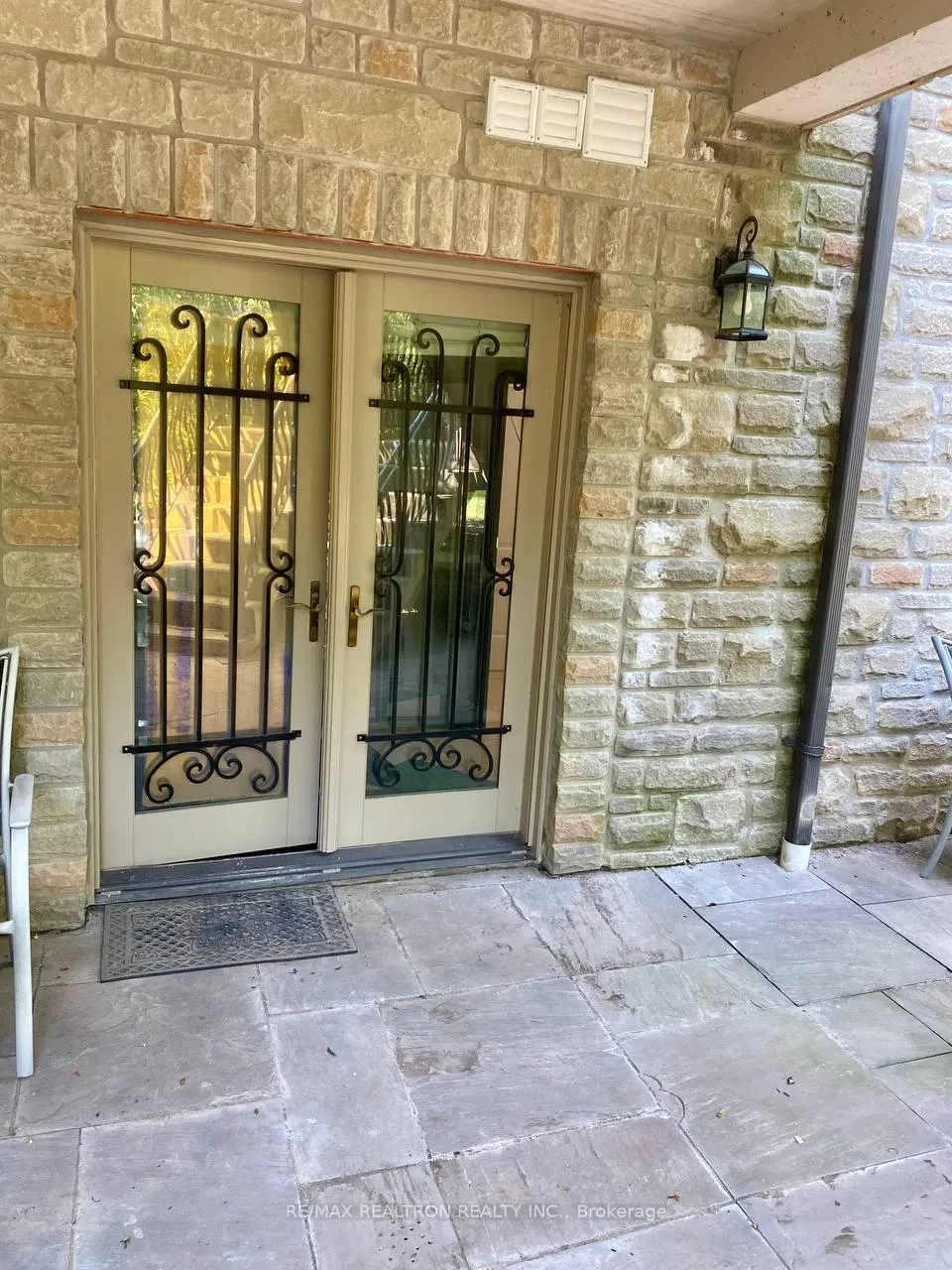 Photo 4 of Unit Lower, 76 Firglen Ridge, Vaughan, Islington Woods — HOMEH