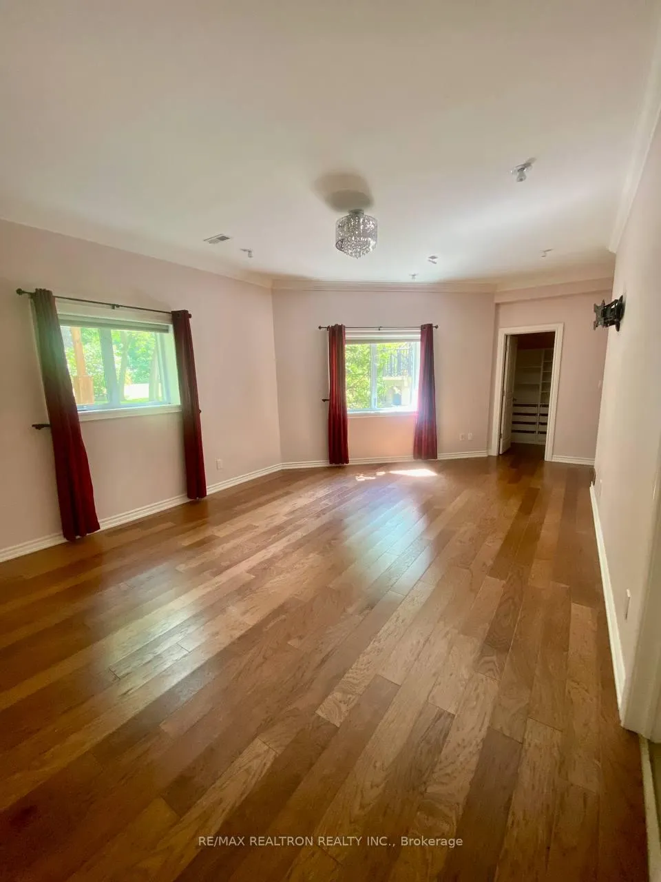 Photo 19 of Unit Lower, 76 Firglen Ridge, Vaughan, Islington Woods — HOMEH