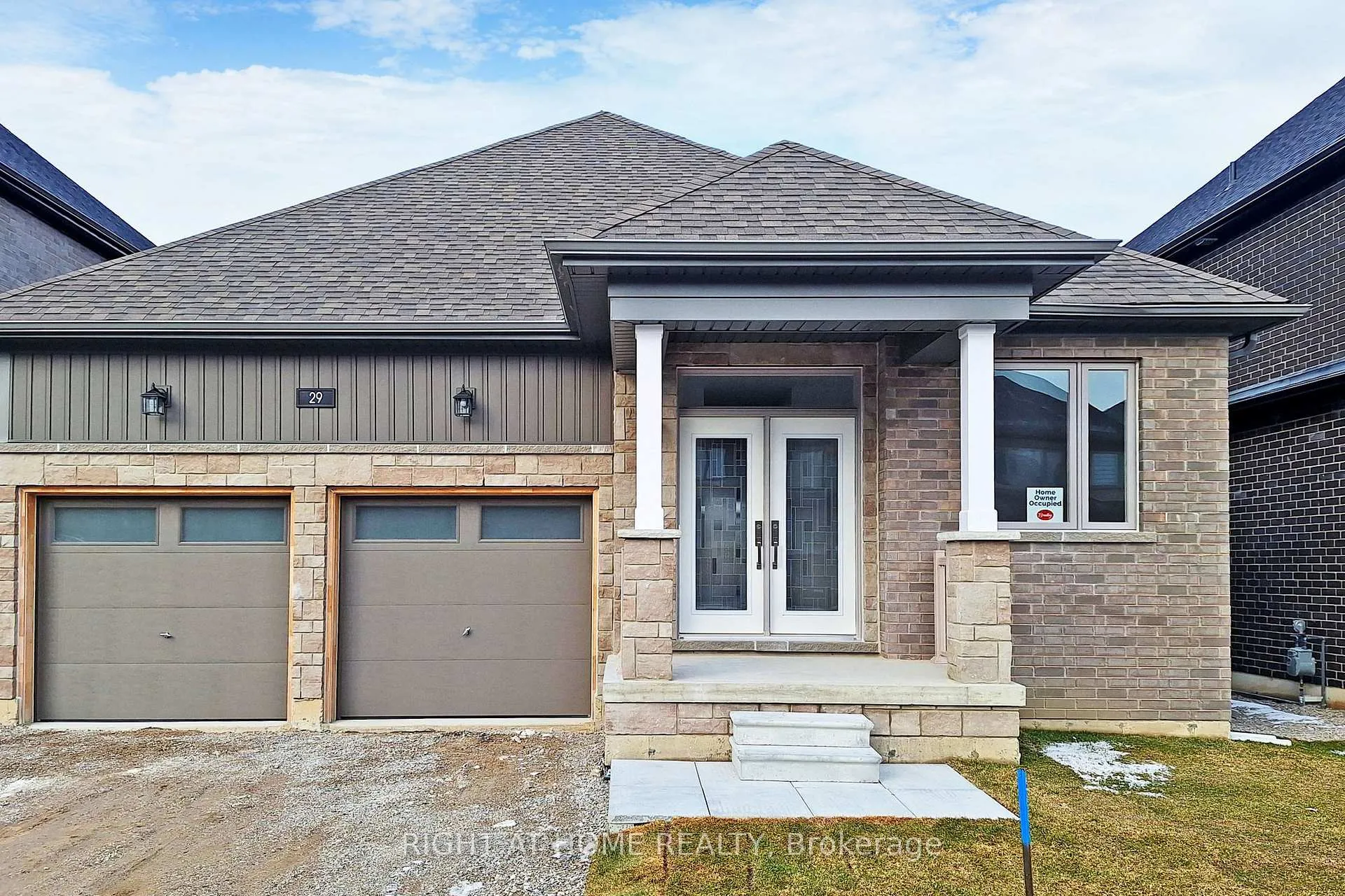 Photo 1 of 29 Lally Terrace, Barrie, Painswick South — HOMEH