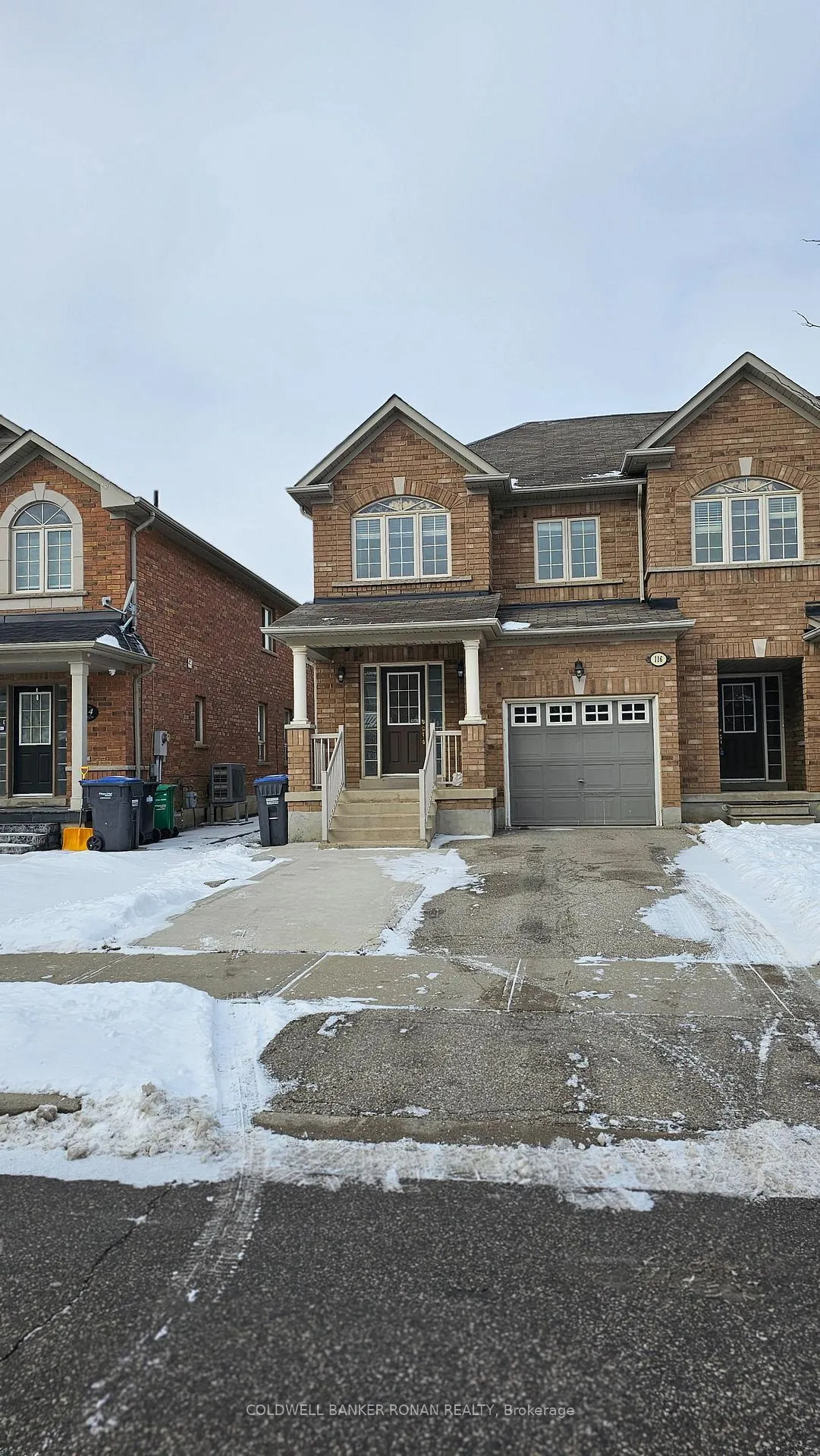 Photo 2 of 116 Tomabrook Crescent, Brampton, Sandringham-Wellington North — HOMEH