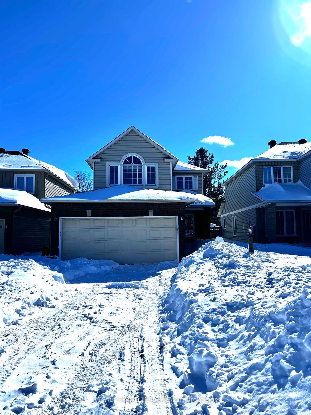 Photo 1 of 131 Locheland Crescent, Ottawa, Barrhaven East — HOMEH
