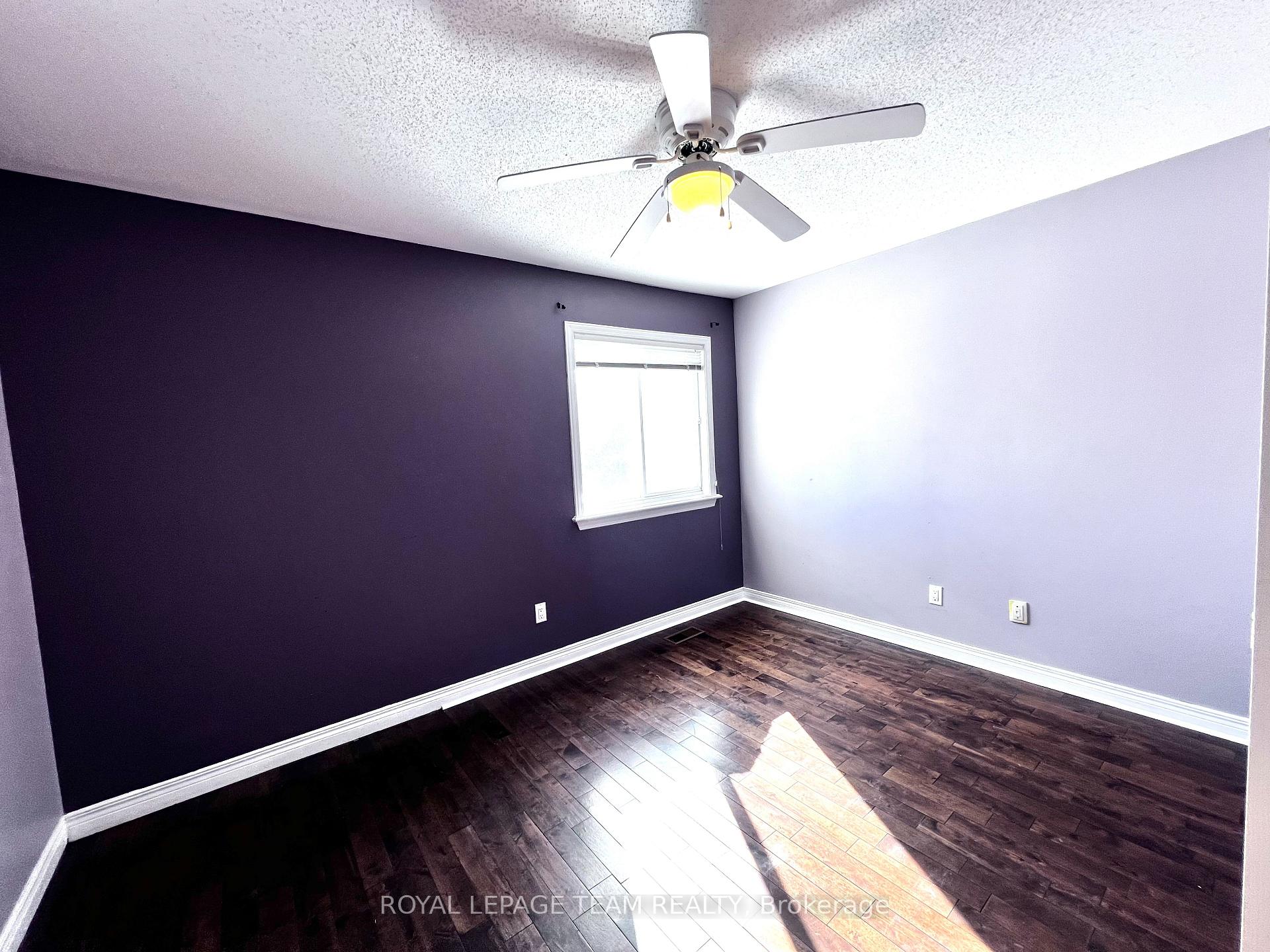 Photo 12 of 131 Locheland Crescent, Ottawa, Barrhaven East — HOMEH