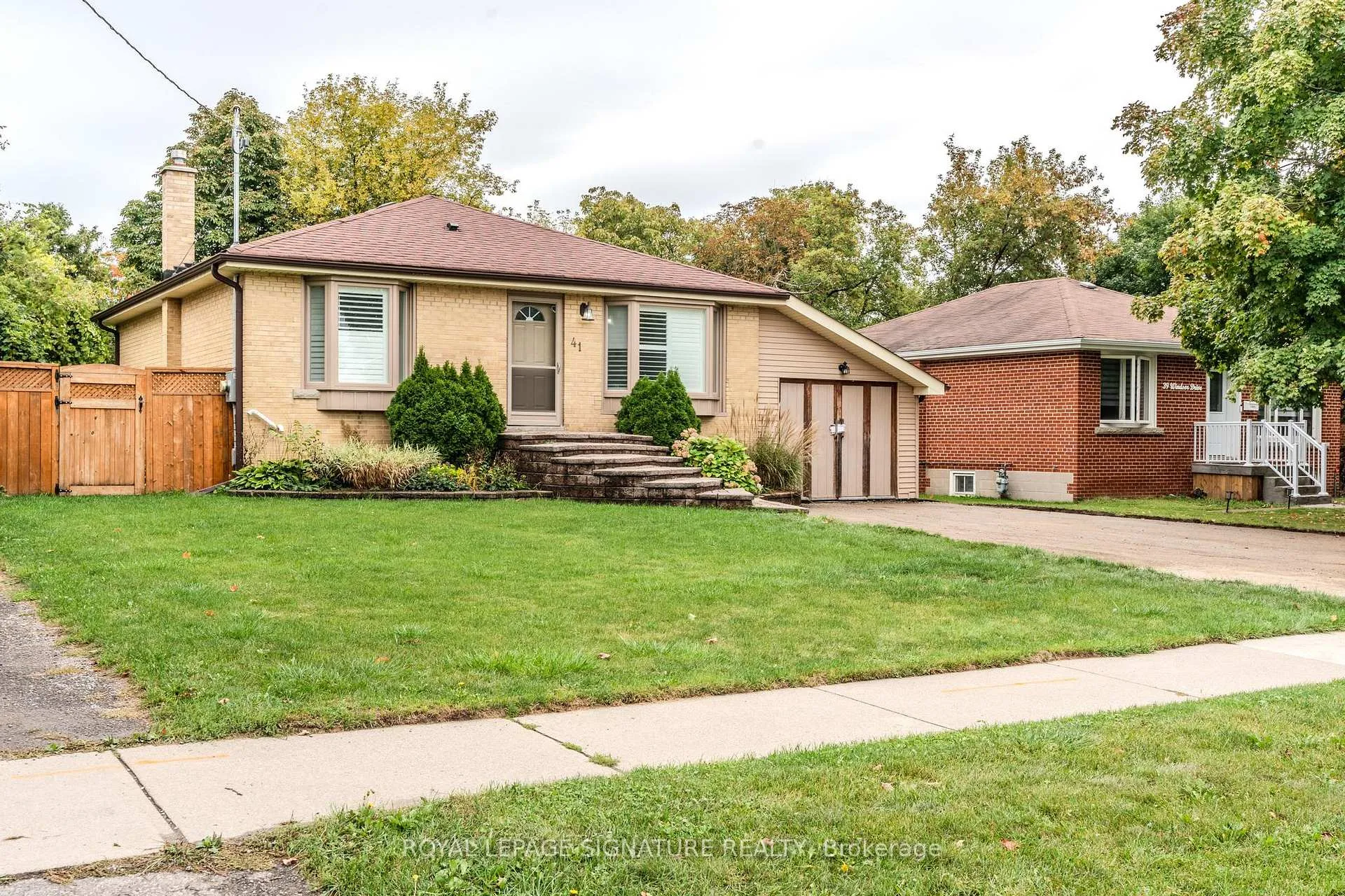 Photo 1 of Unit Main, 41 Windsor Drive, Ajax, Central West — HOMEH