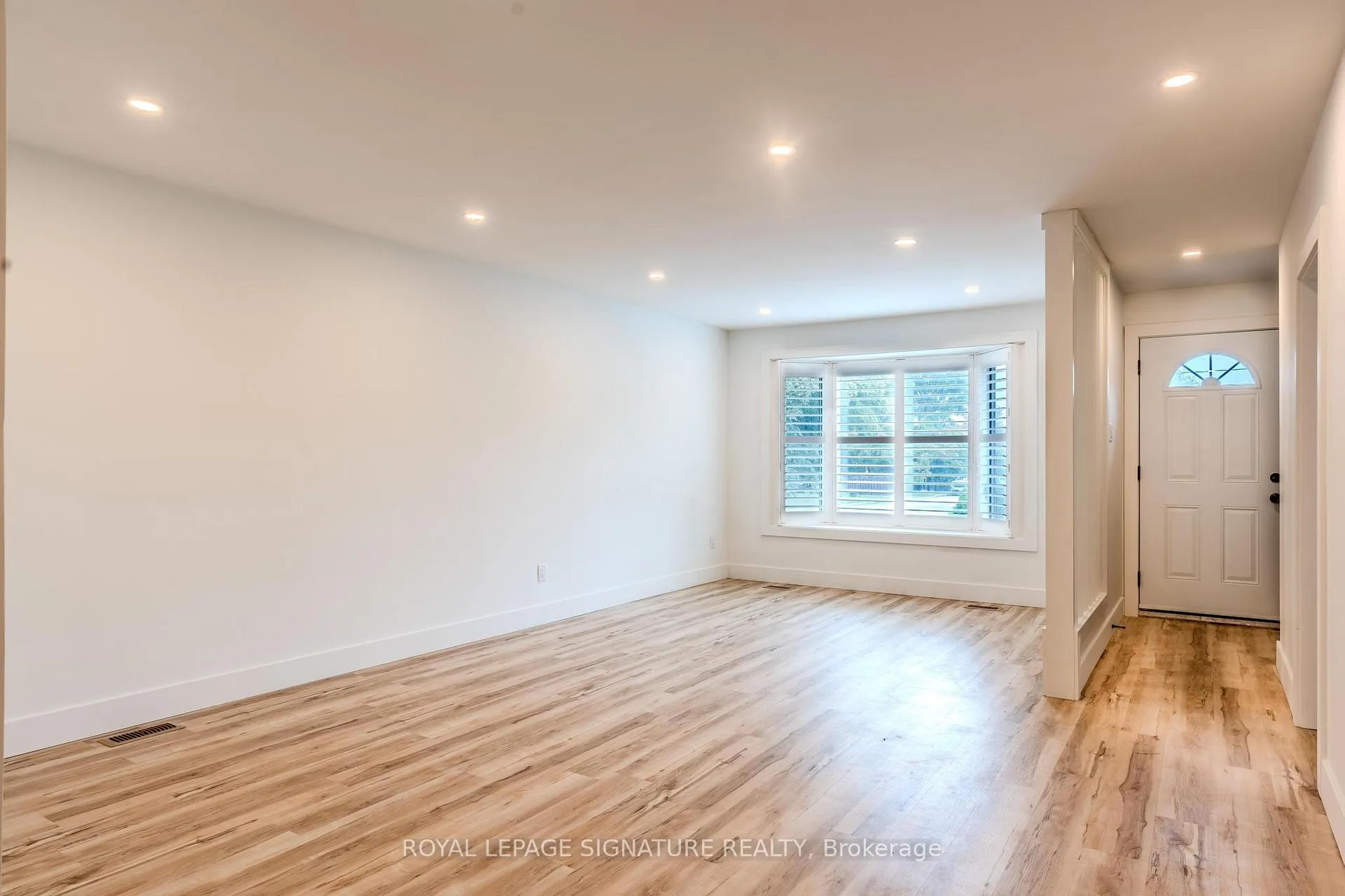 Photo 11 of Unit Main, 41 Windsor Drive, Ajax, Central West — HOMEH