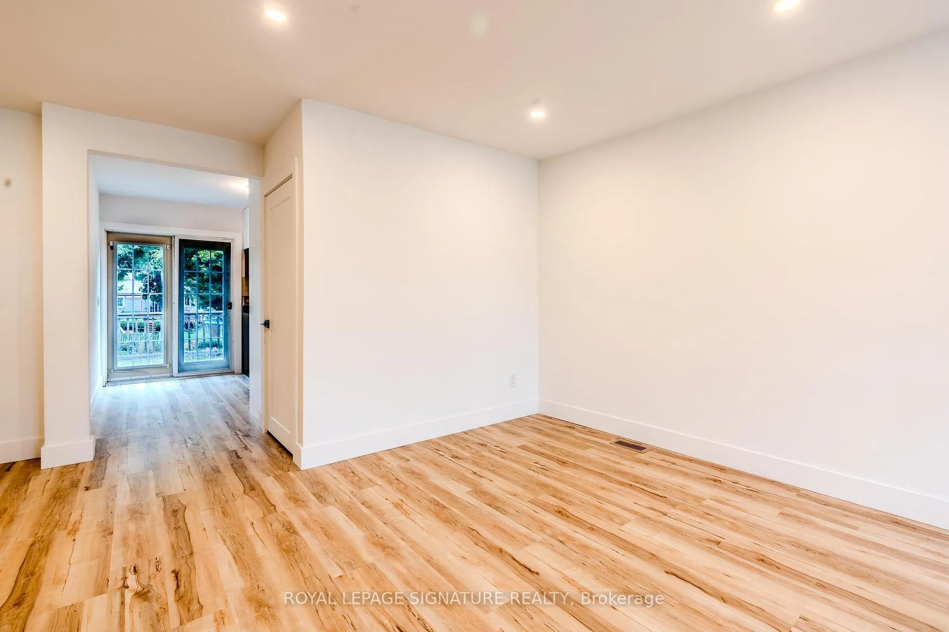 Photo 12 of Unit Main, 41 Windsor Drive, Ajax, Central West — HOMEH