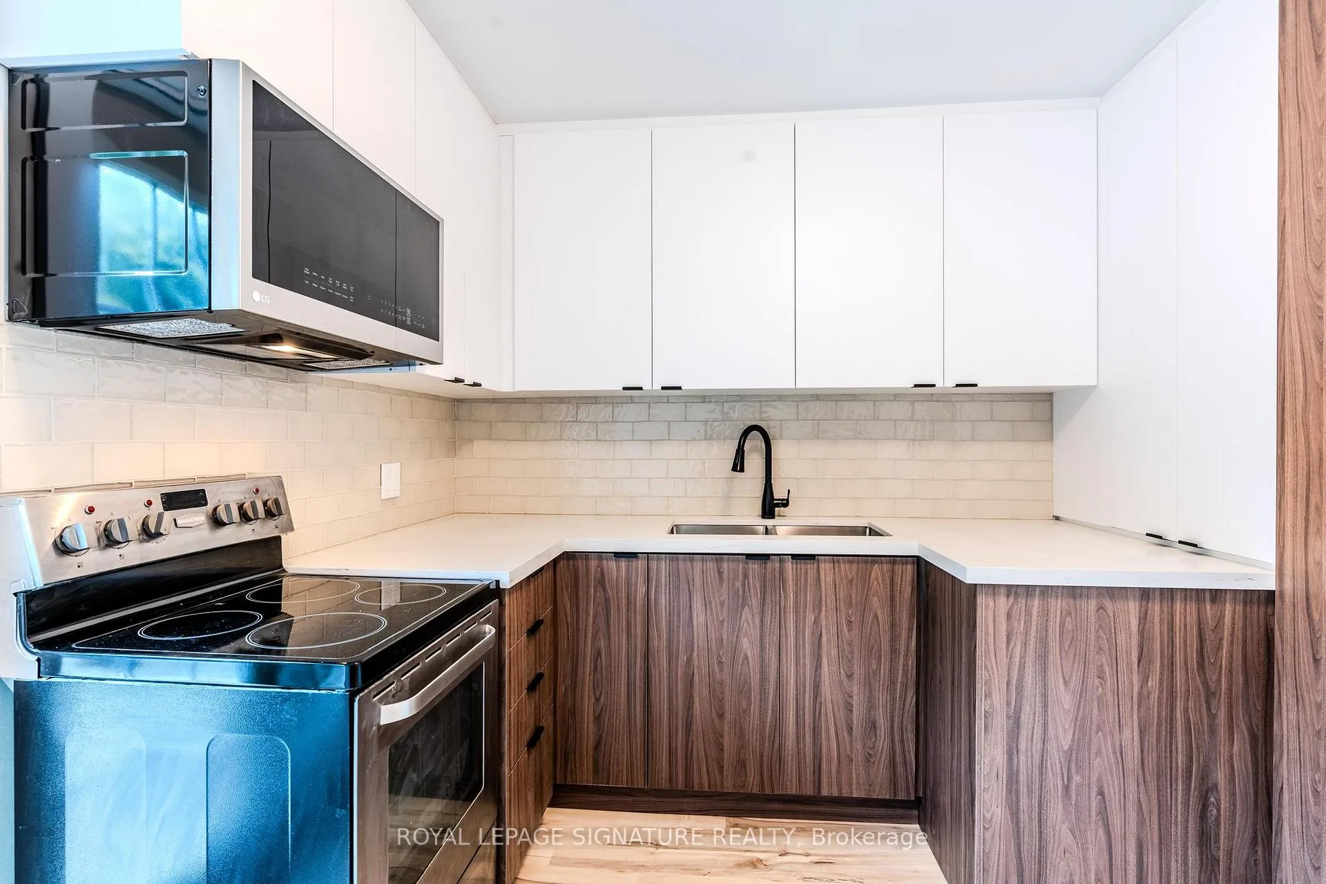Photo 14 of Unit Main, 41 Windsor Drive, Ajax, Central West — HOMEH
