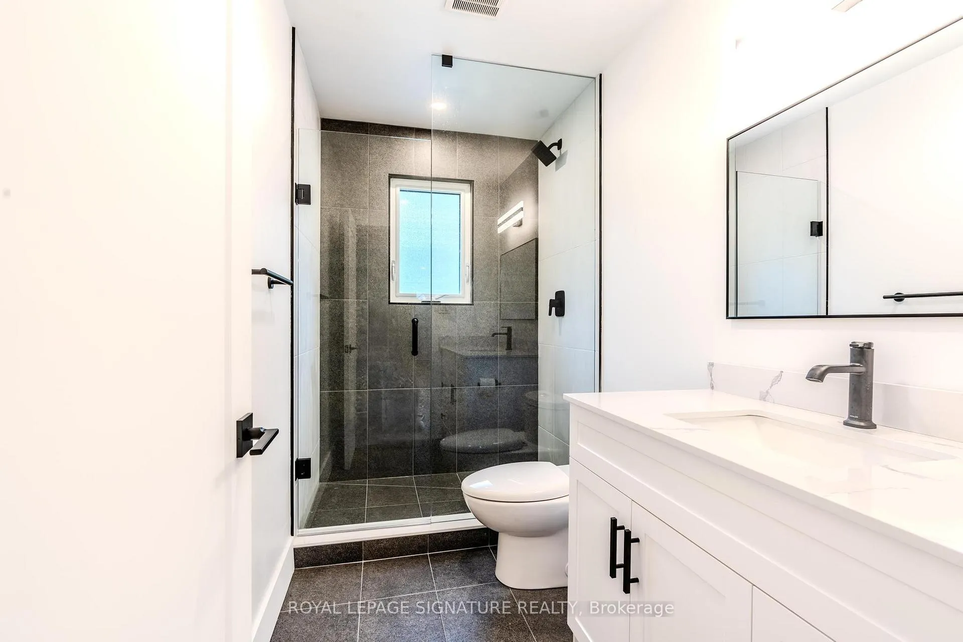 Photo 16 of Unit Main, 41 Windsor Drive, Ajax, Central West — HOMEH