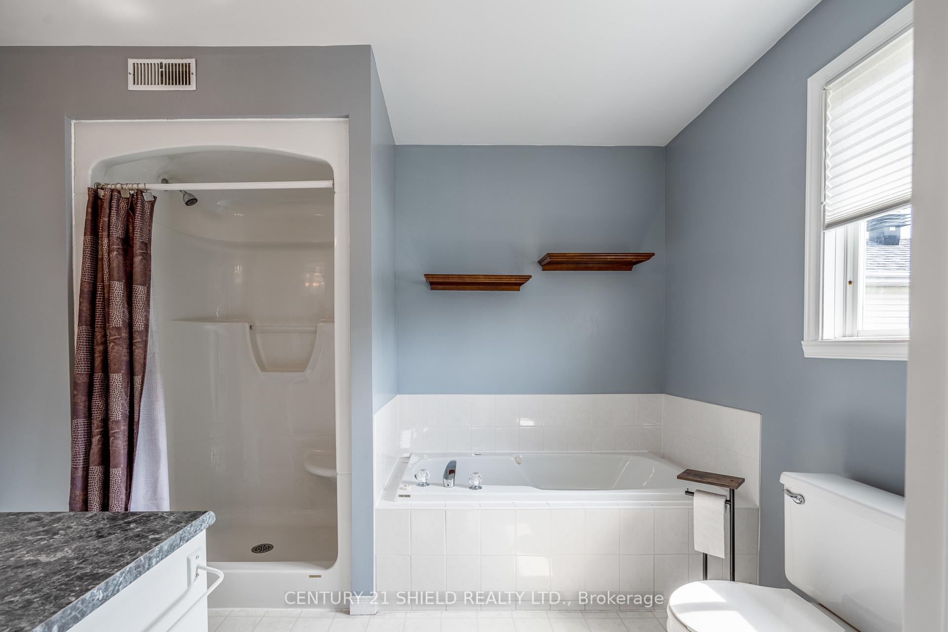 Photo 28 of 1861 Belvedere Crescent, Cornwall — HOMEH