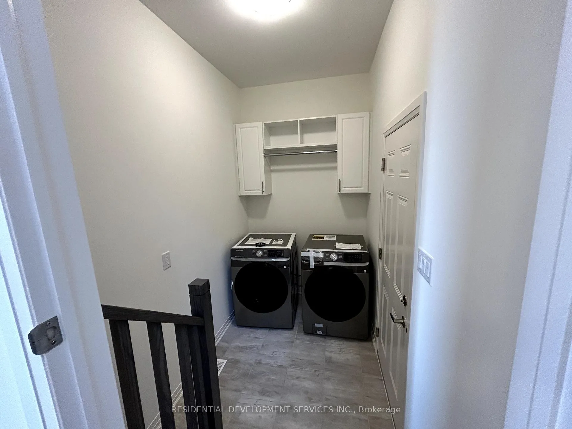 Photo 6 of 101 Sagewood Avenue, Barrie, Painswick South — HOMEH