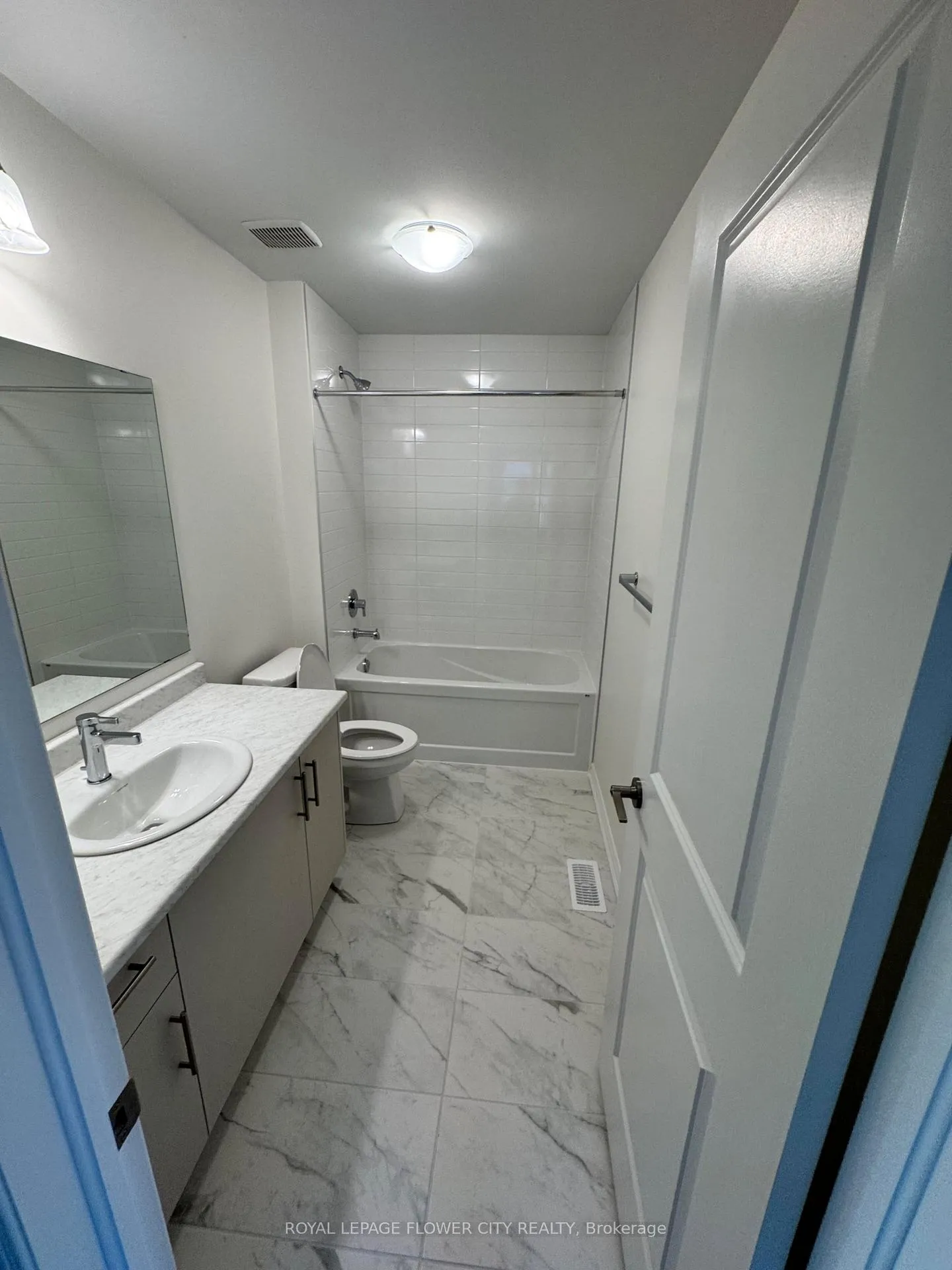 Photo 17 of 142 Greer Street, Barrie, Rural Barrie Southeast — HOMEH