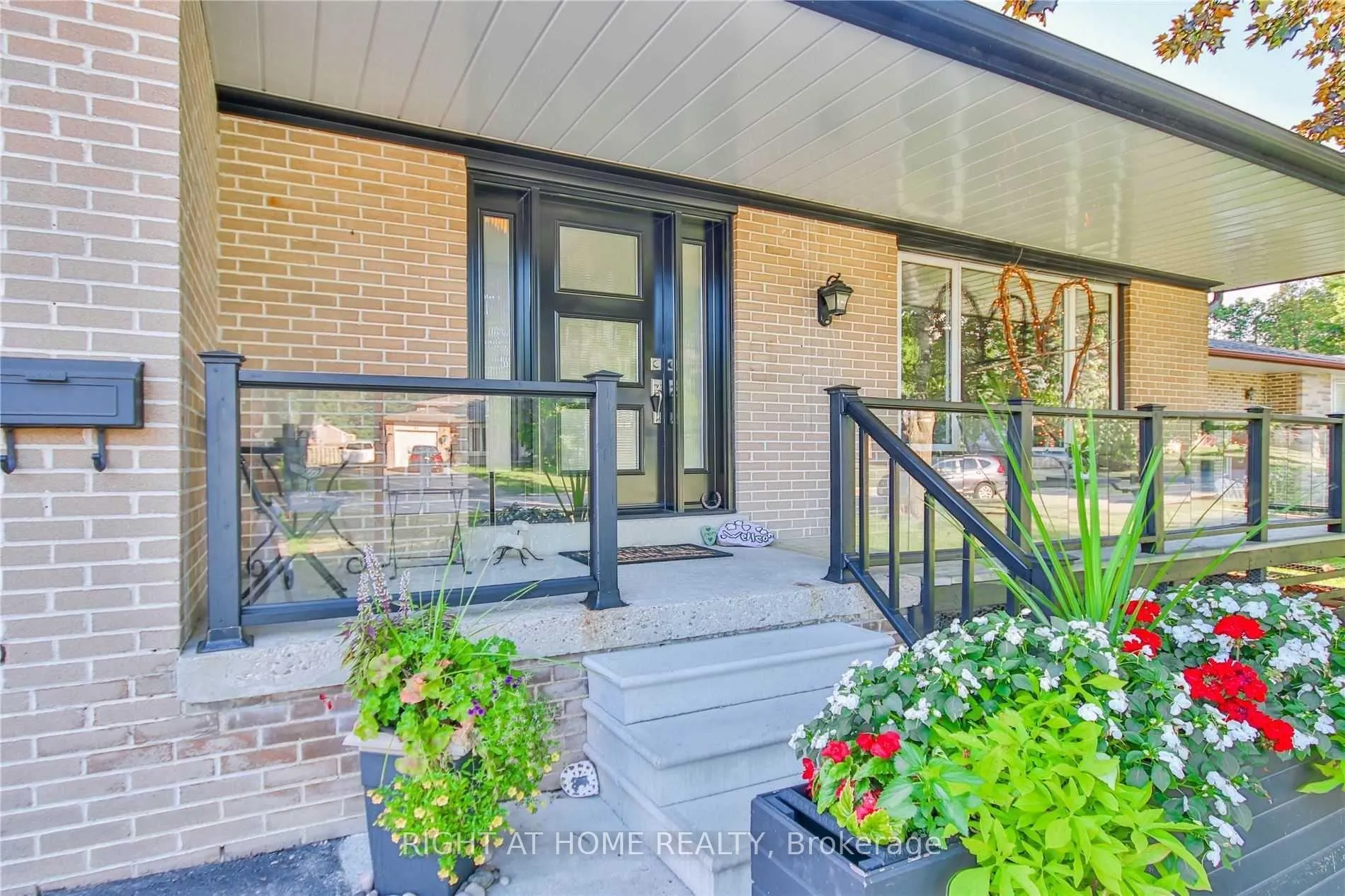 Photo 1 of 10 Jacwin Drive, Ajax, Central West — HOMEH