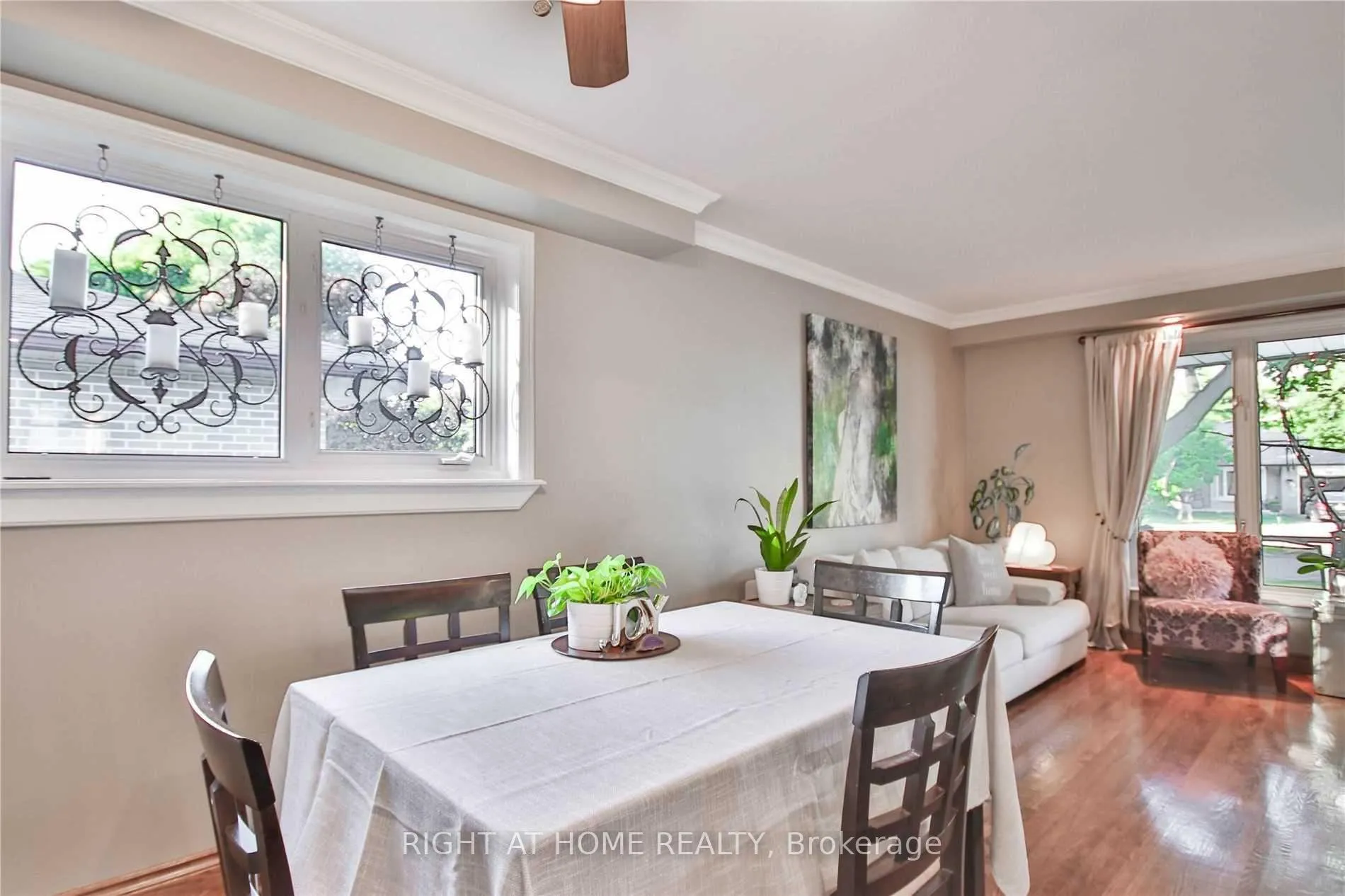 Photo 7 of 10 Jacwin Drive, Ajax, Central West — HOMEH