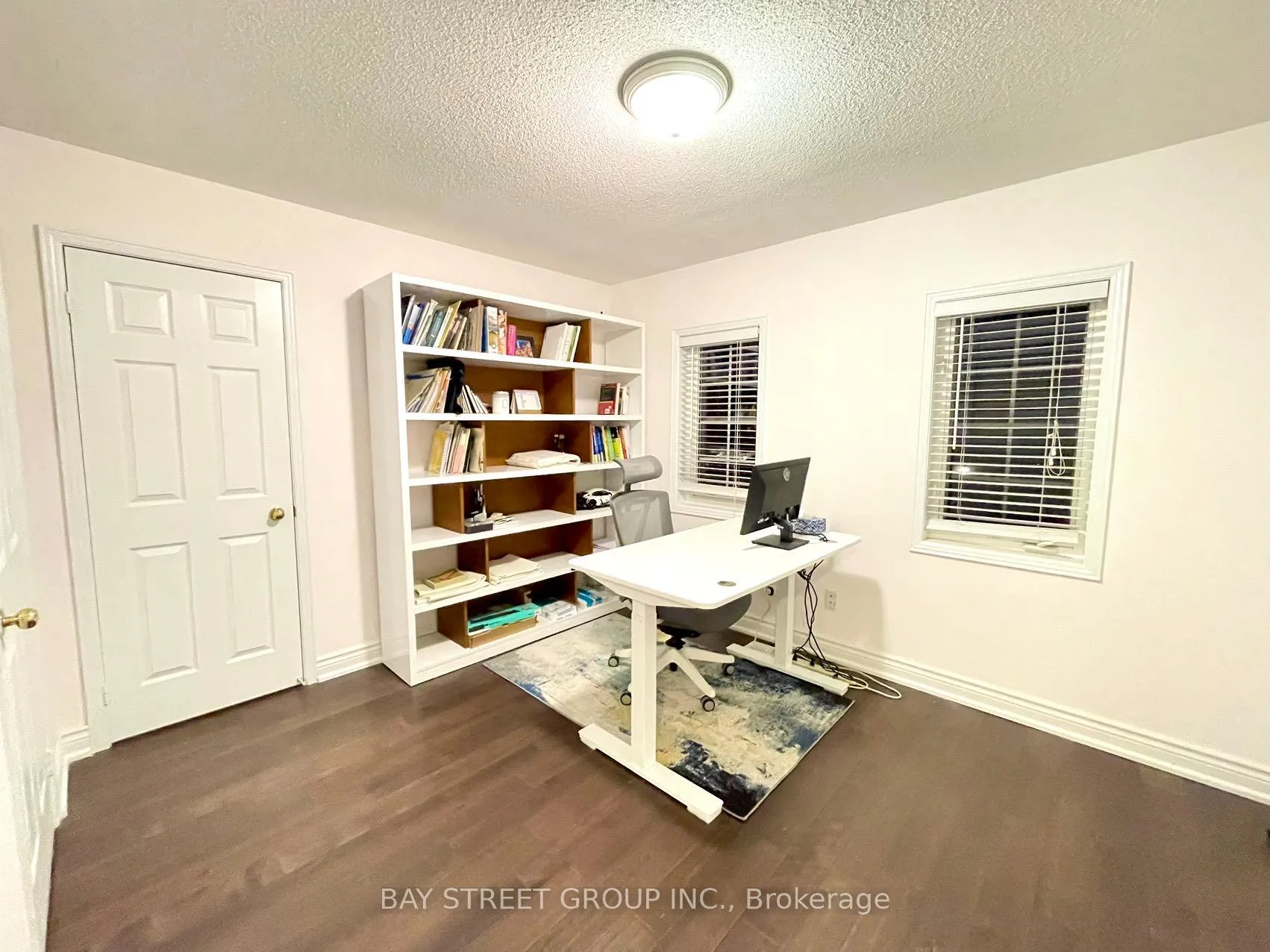 Photo 15 of 54 Castleglen Boulevard, Markham, Berczy — HOMEH