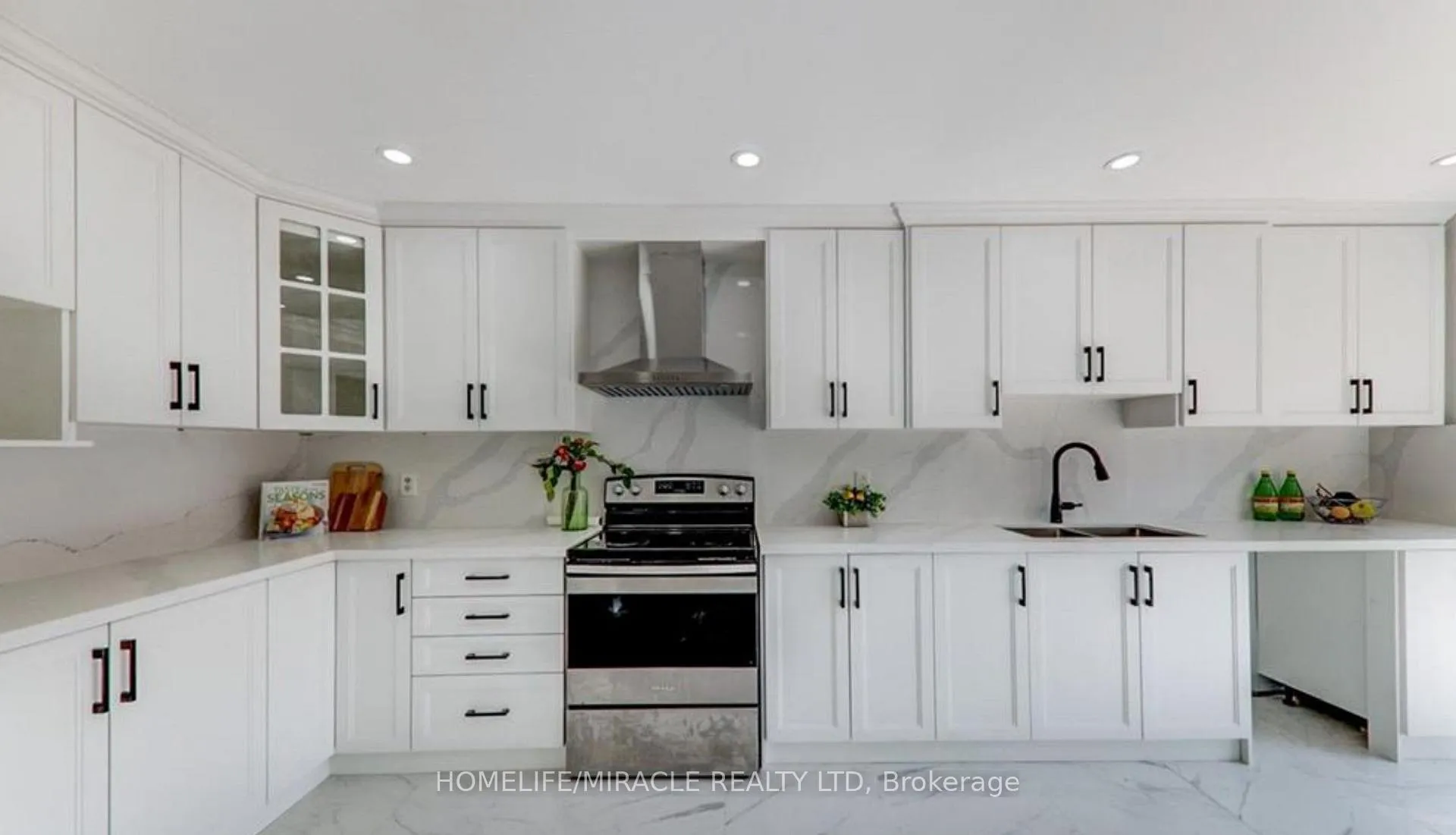 Photo 11 of 95 Luella Crescent, Brampton, Fletcher's Meadow — HOMEH