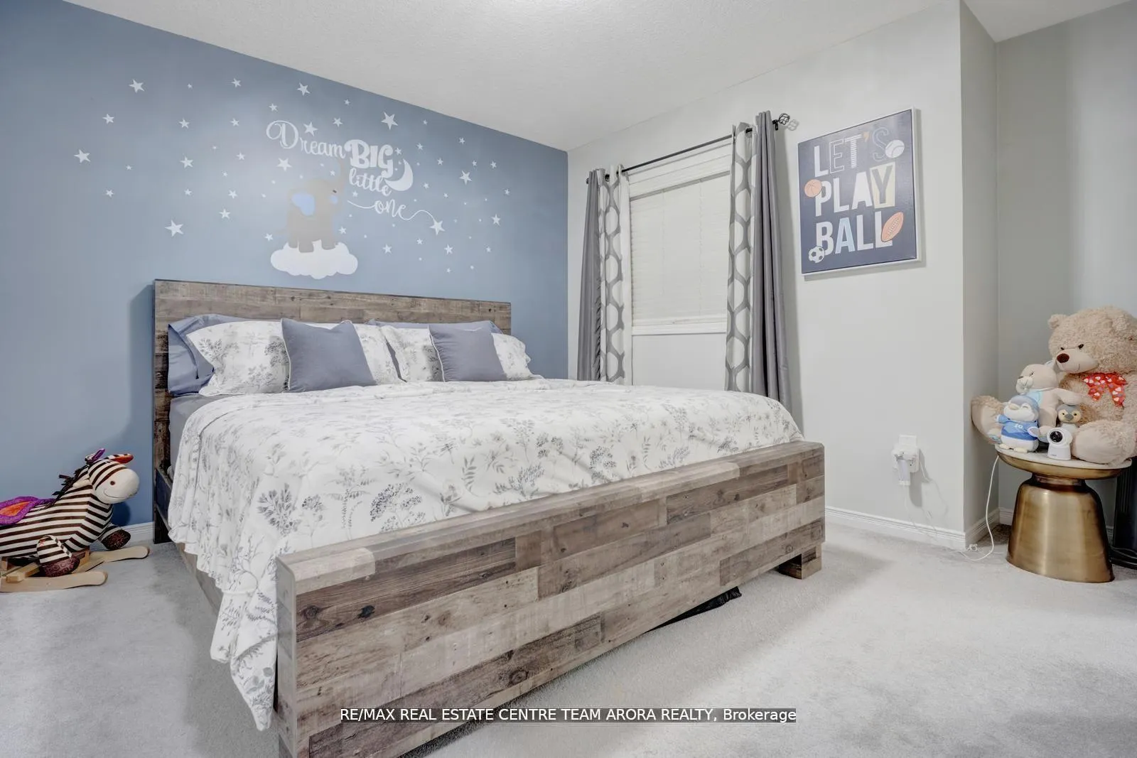 Photo 25 of 74 Abercrombie Crescent, Brampton, Northwest Brampton — HOMEH