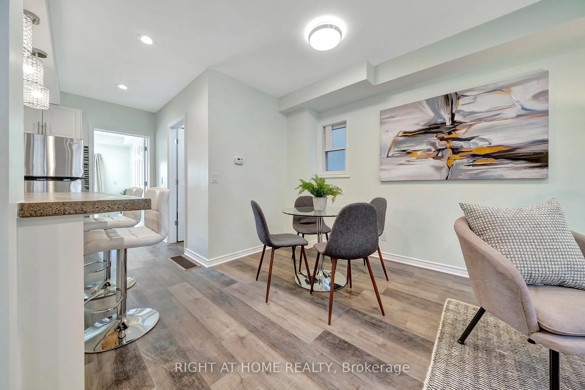 Photo 11 of Unit Main, 228 Mary Street, Hamilton, Beasley — HOMEH