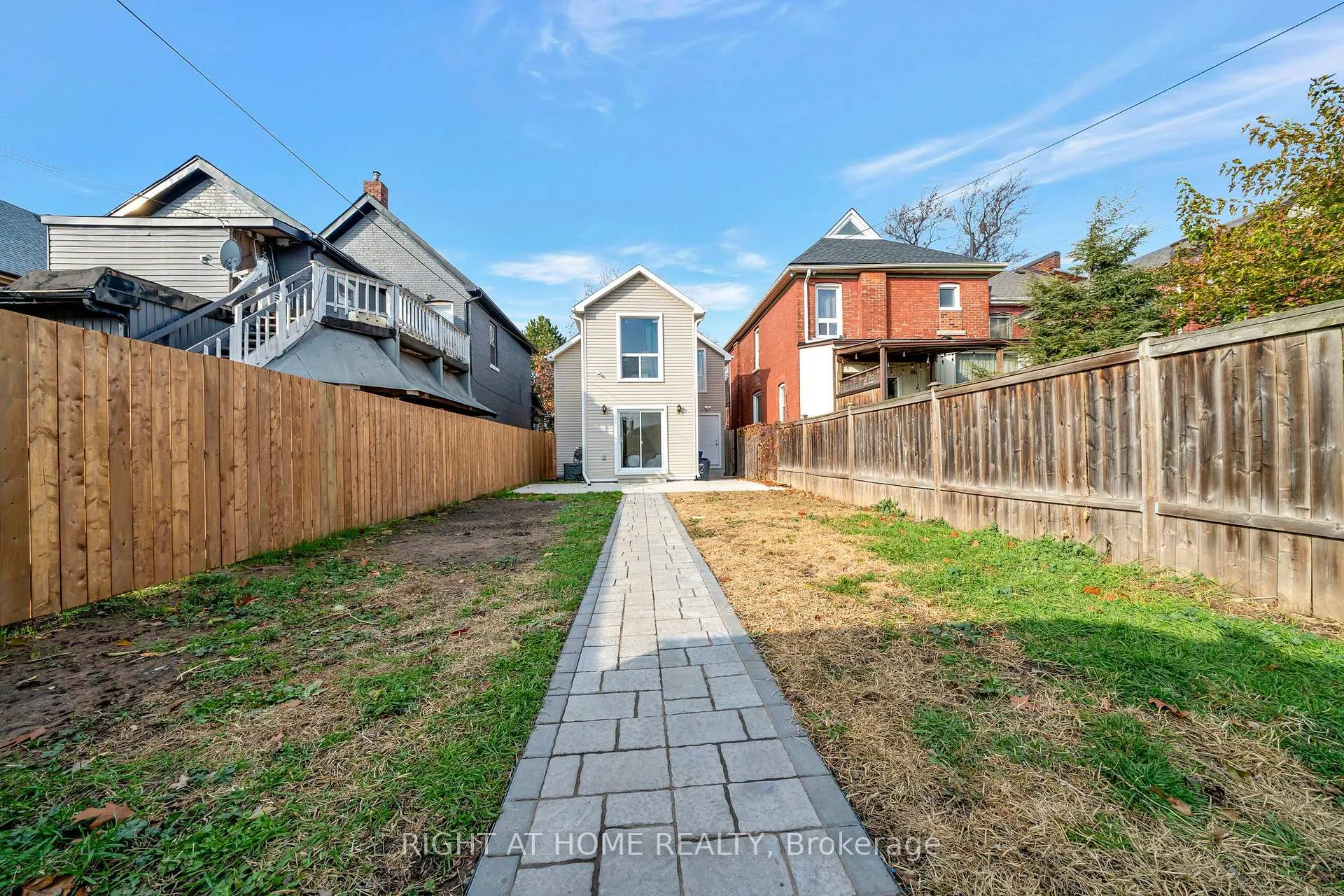 Photo 19 of Unit Main, 228 Mary Street, Hamilton, Beasley — HOMEH