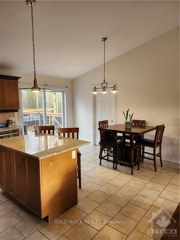 Photo 6 of 2302 Glen Smail Road, Edwardsburgh/Cardinal, Edwardsburgh/Cardinal Twp — HOMEH