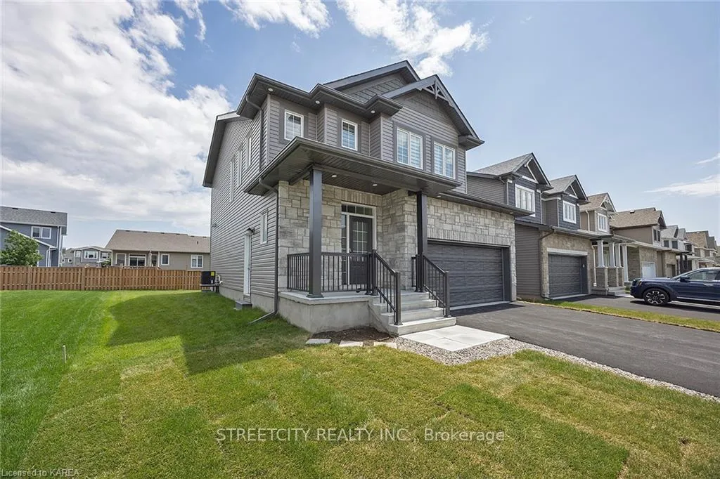 Photo 2 of 741 Riverview Way, Kingston, Kingston East (Incl Barret Crt) — HOMEH
