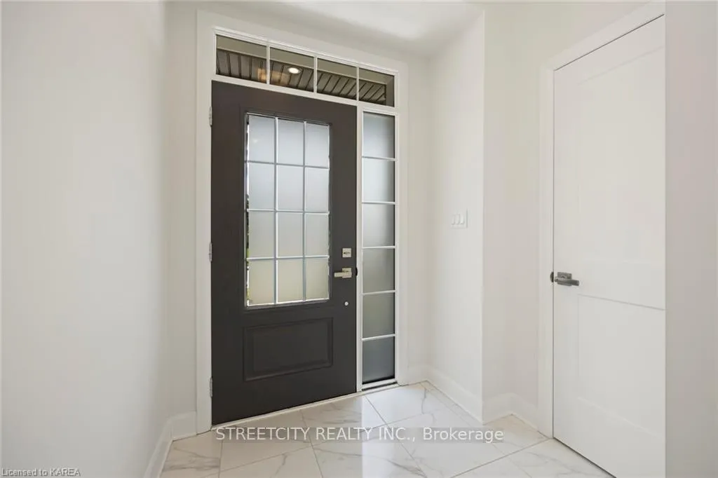 Photo 13 of 741 Riverview Way, Kingston, Kingston East (Incl Barret Crt) — HOMEH