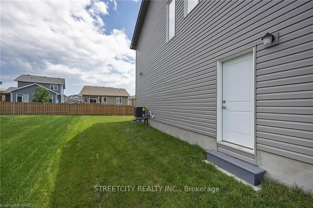 Photo 27 of 741 Riverview Way, Kingston, Kingston East (Incl Barret Crt) — HOMEH