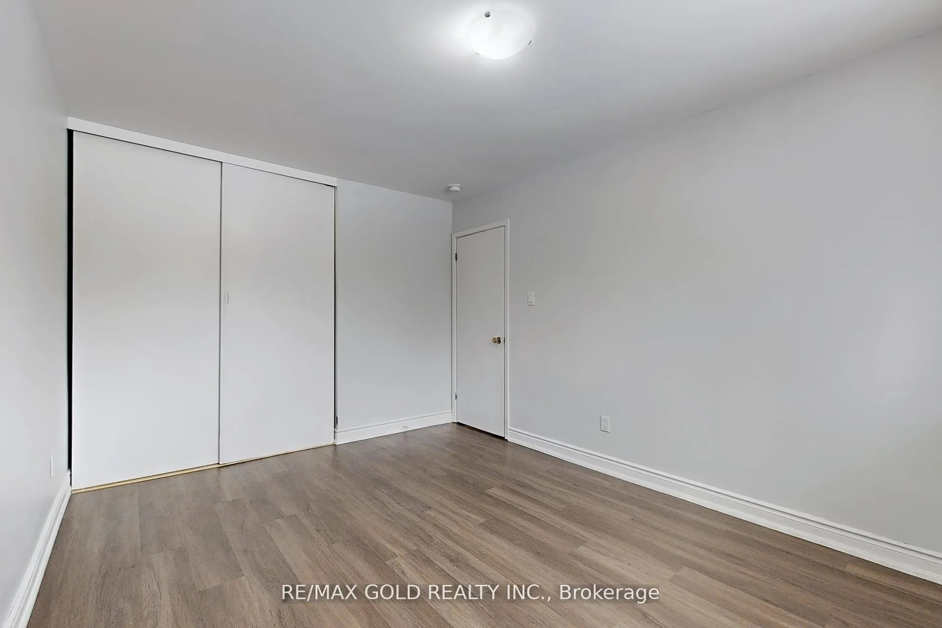 Photo 20 of Unit Main, 205 Cherry Court, Barrie, Bayshore — HOMEH