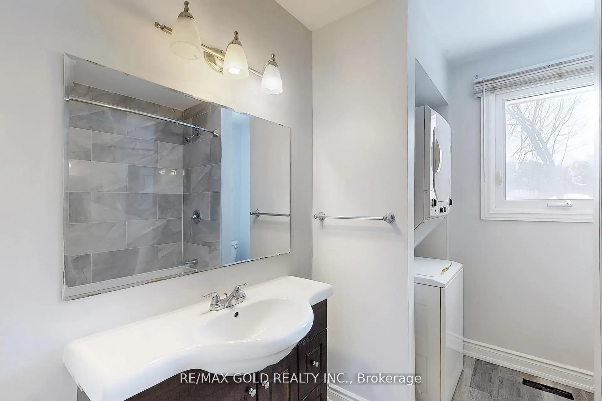 Photo 21 of Unit Main, 205 Cherry Court, Barrie, Bayshore — HOMEH