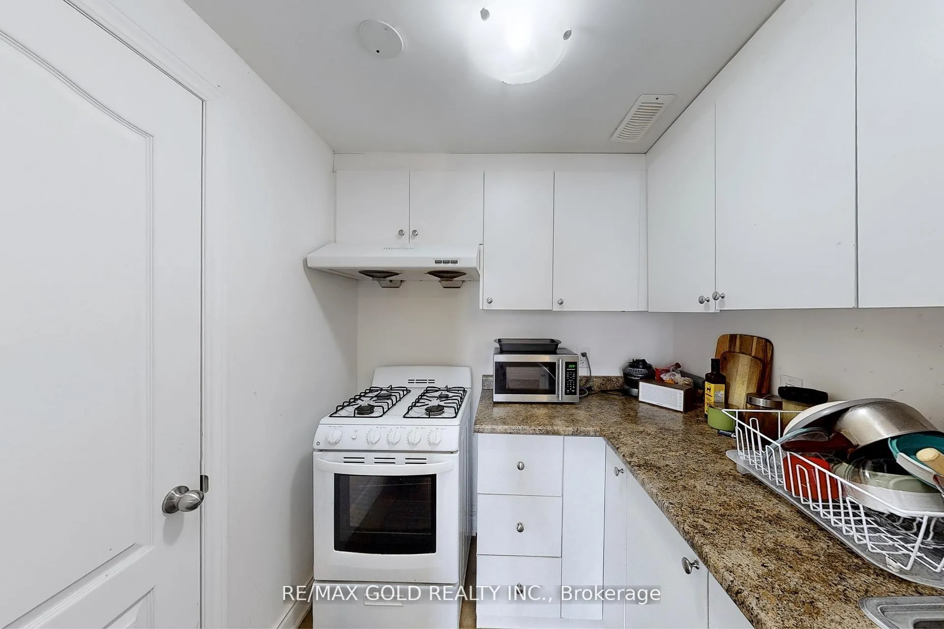 Photo 27 of Unit Main, 205 Cherry Court, Barrie, Bayshore — HOMEH
