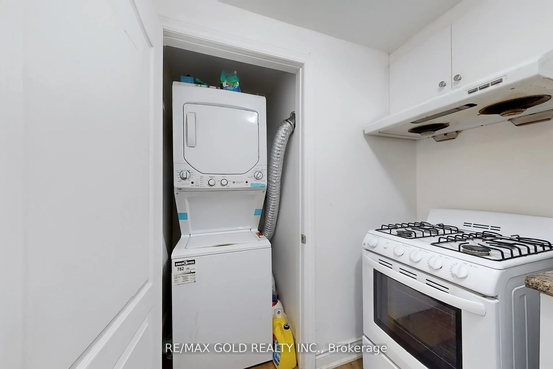 Photo 39 of Unit Main, 205 Cherry Court, Barrie, Bayshore — HOMEH